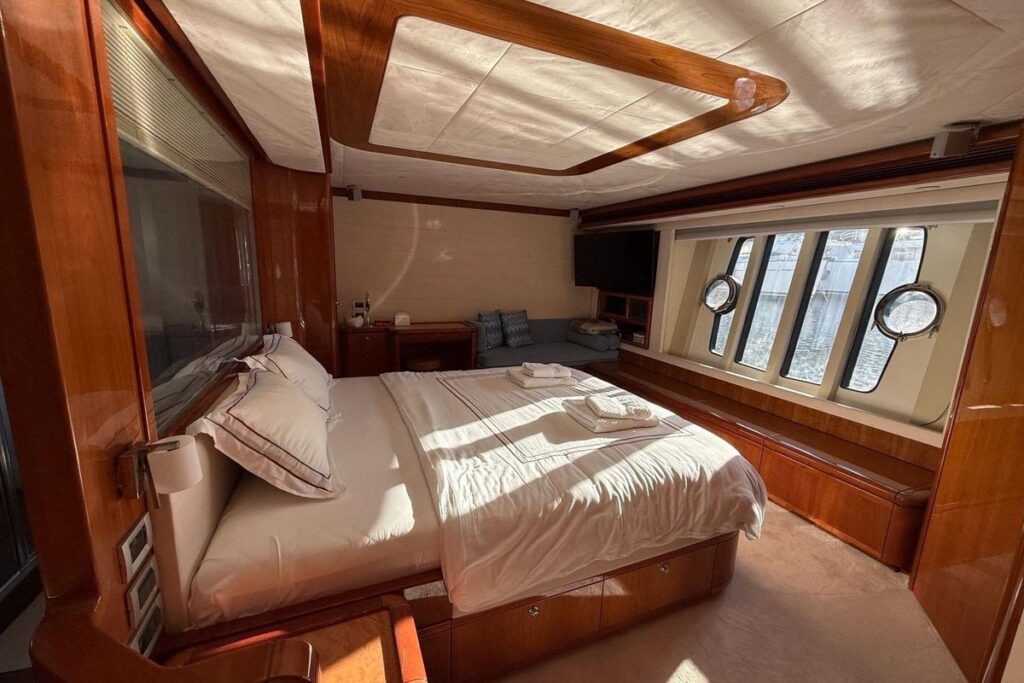 2008 Ferretti 830 zu verkaufen (photo 30)