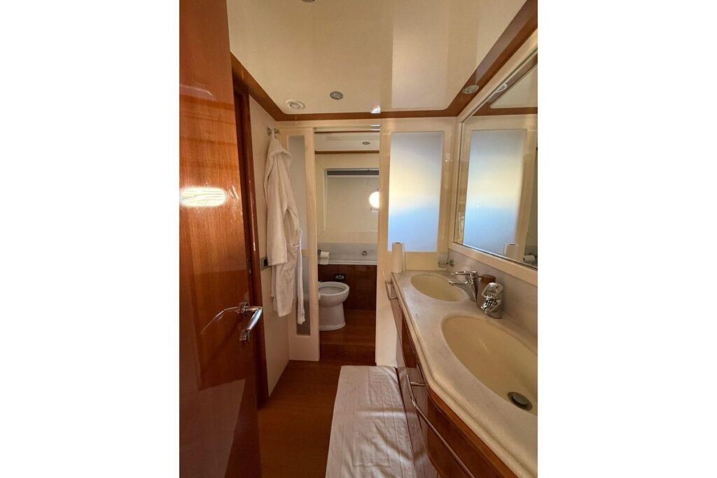 2008 Ferretti 830 zu verkaufen (photo 39)