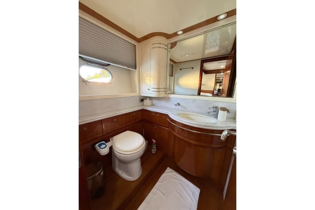 2008 Ferretti 830 zu verkaufen (photo 40)