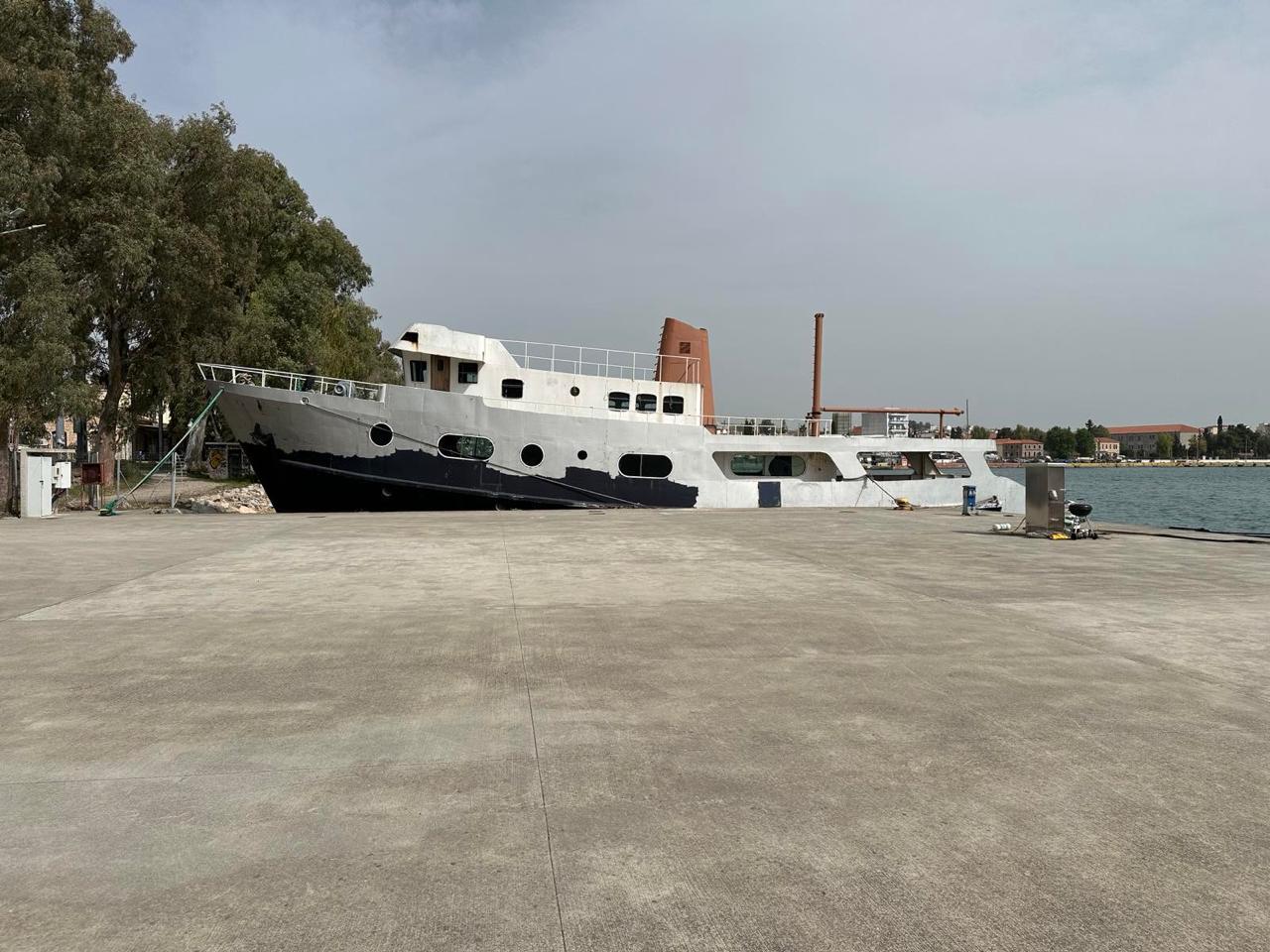 1955 Unknown Converted Tug for sale (photo 5)