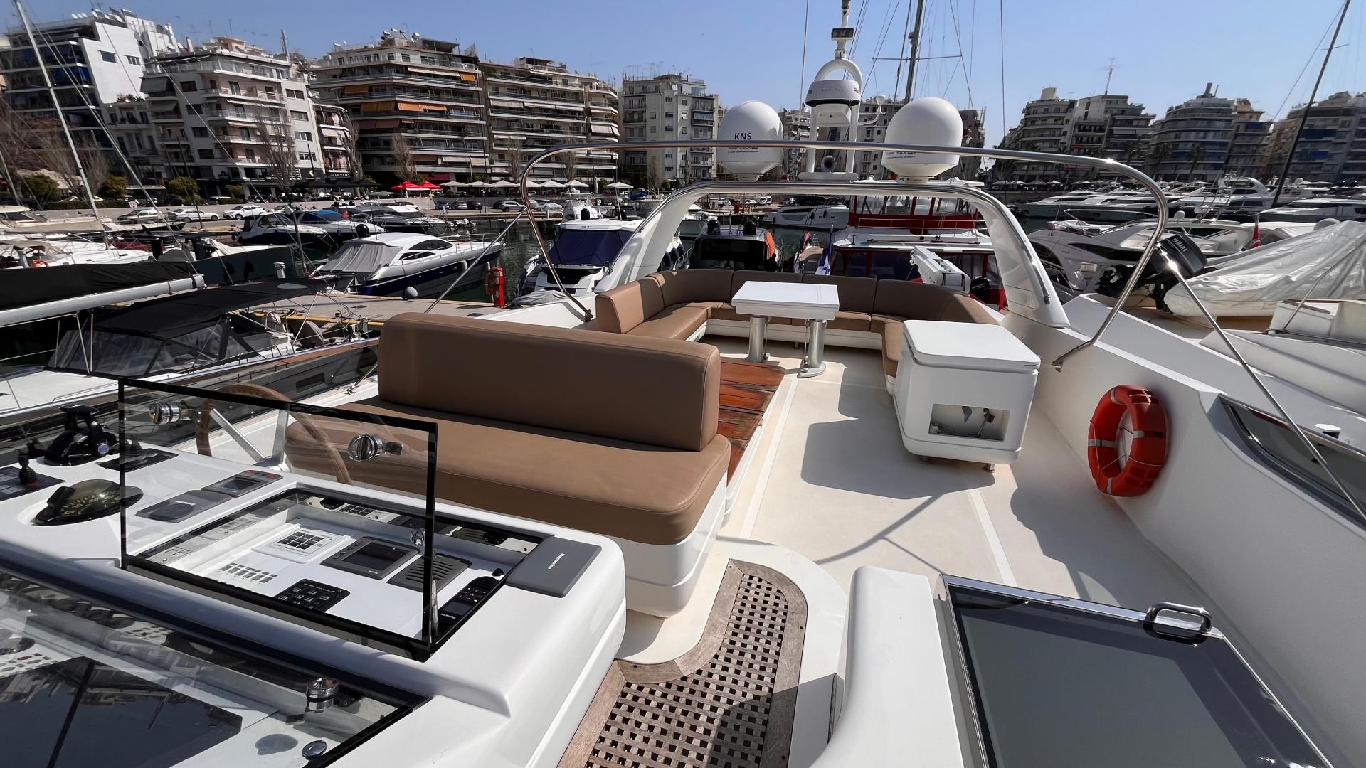 2008 San Lorenzo 82 à vendre (photo 8)