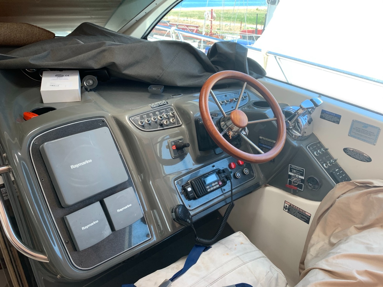 2004 Maxum 4200 for sale (photo 5)