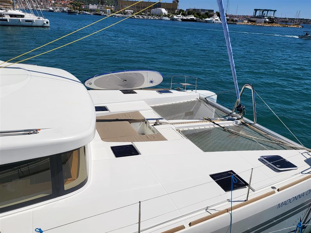 2017 Lagoon 52F for sale (photo 15)