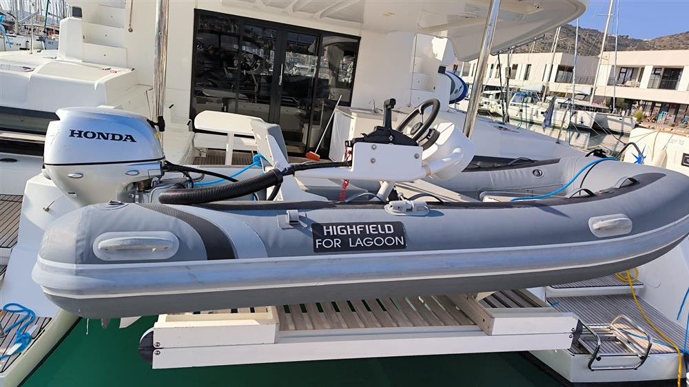 2017 Lagoon 52F for sale (photo 18)