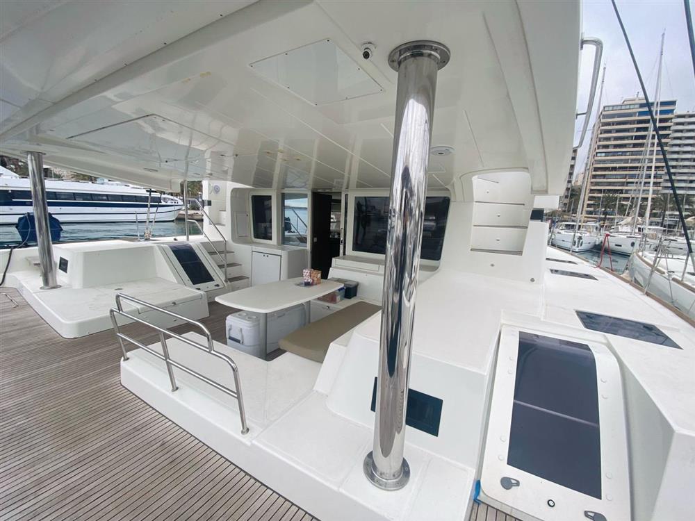 2017 Lagoon 52F for sale (photo 32)