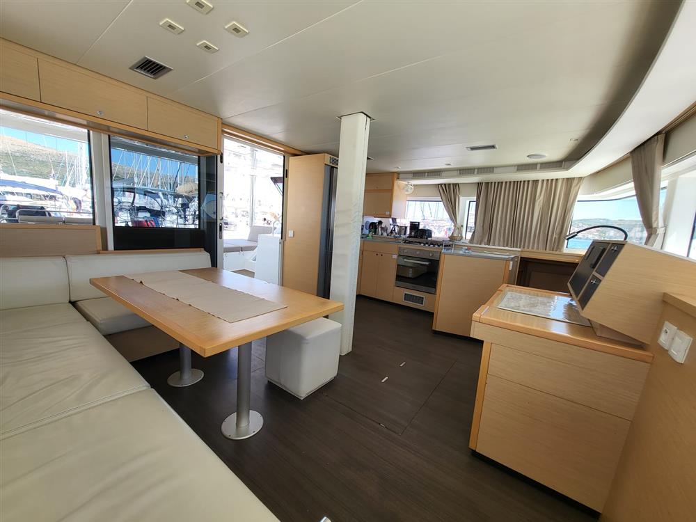 2017 Lagoon 52F for sale (photo 41)
