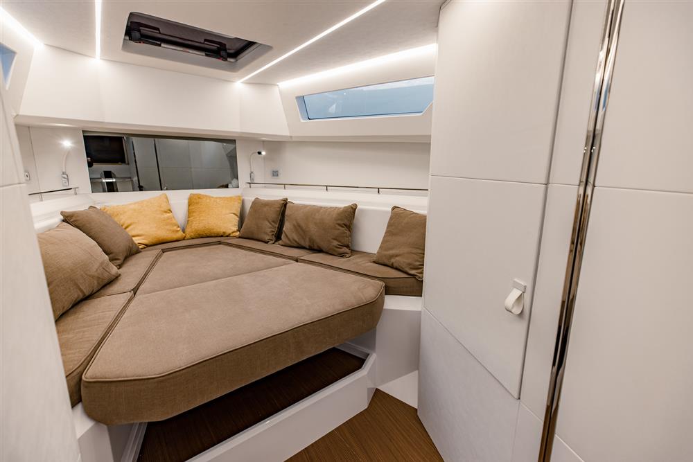2026 Evo Yachts EVO R4 en venta (photo 3)