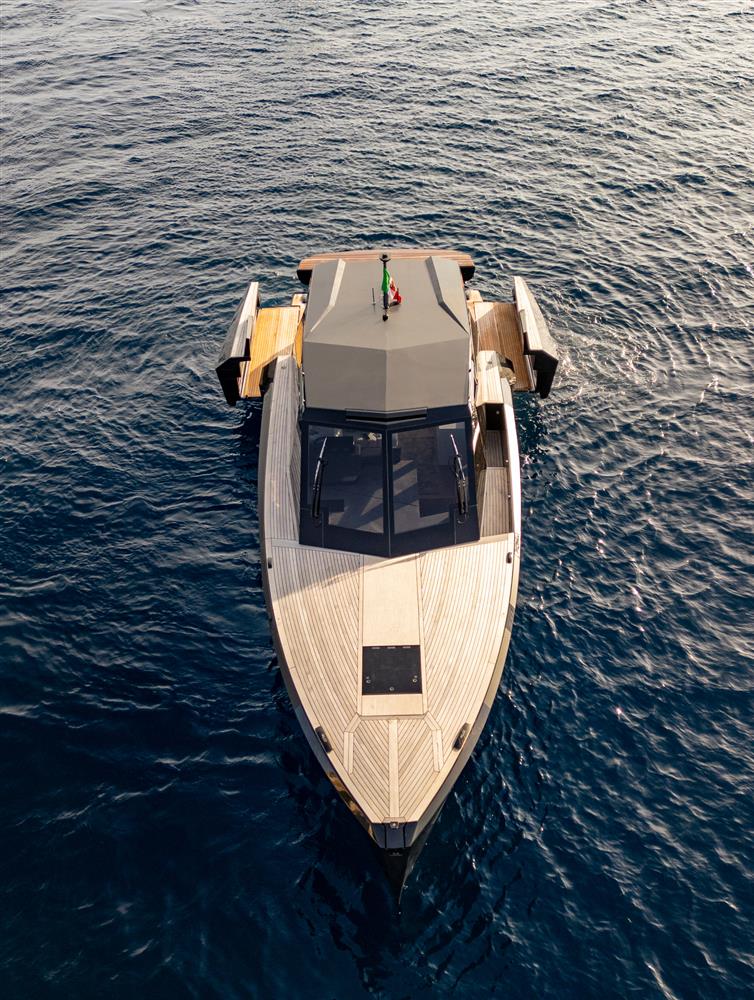 2025 Evo Yachts R4 na sprzedaż (photo 7)