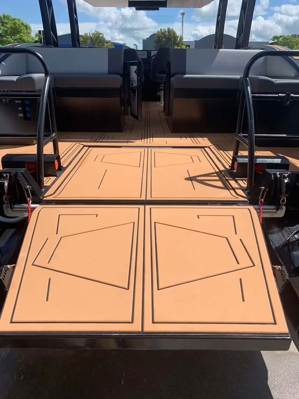 2026 Finish Line EXPLORER COLLECTION:"Sports Cat" Open & Enclosed Cabin zu verkaufen (photo 15)