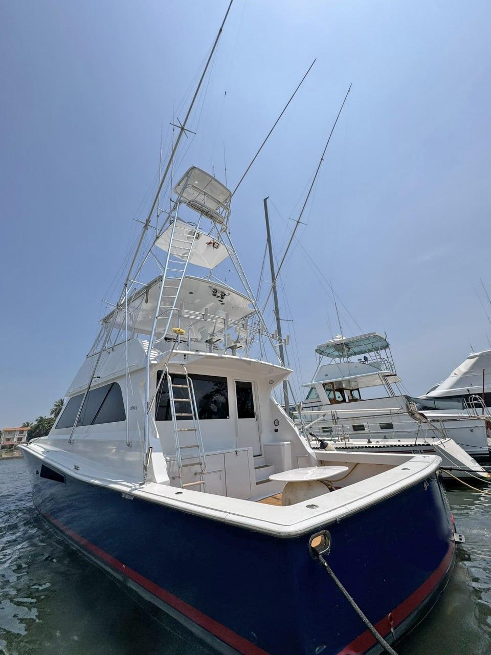 1998 Viking 58 Convertible for sale (photo 3)