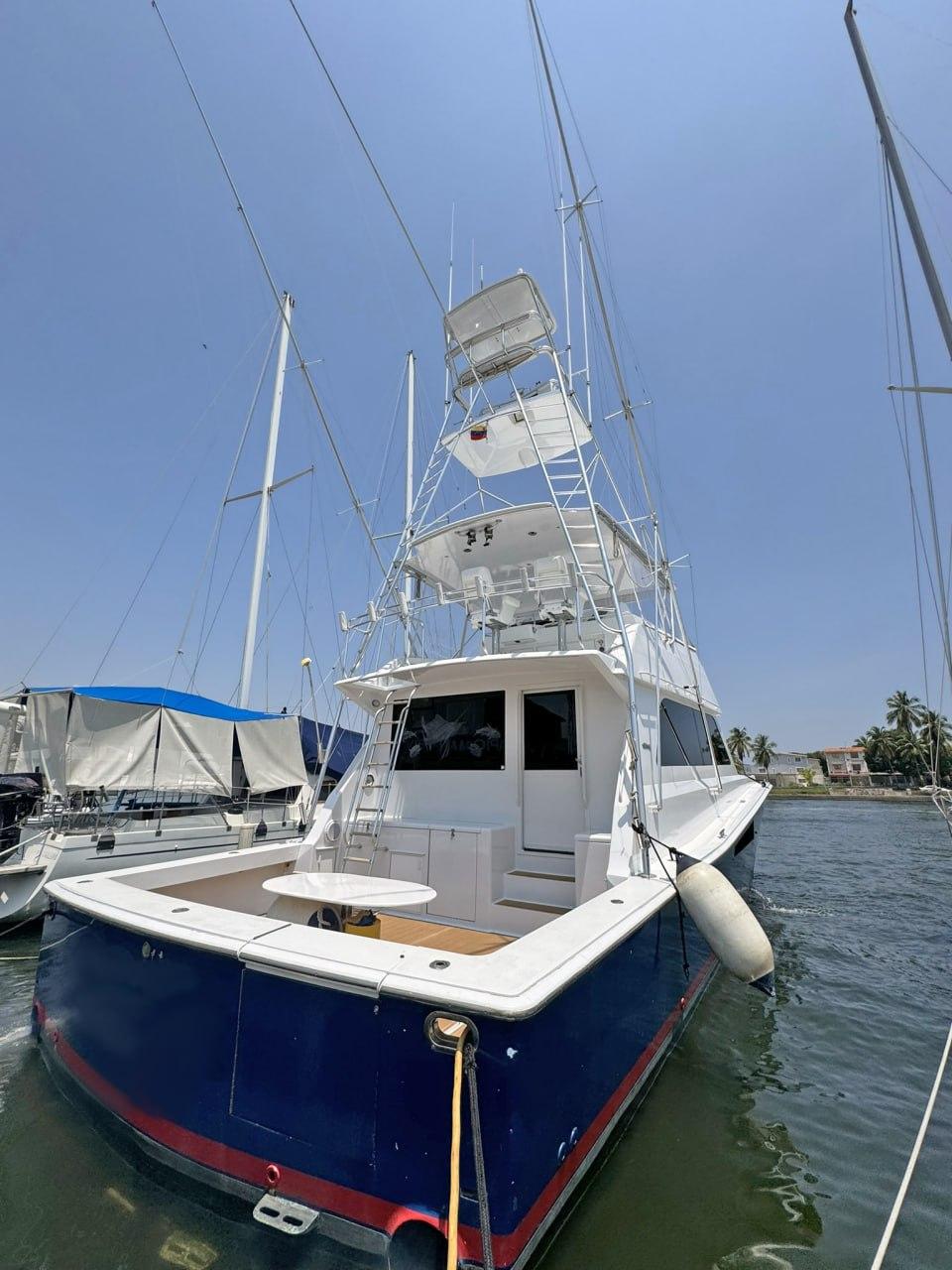 1998 Viking 58 Convertible for sale (photo 4)