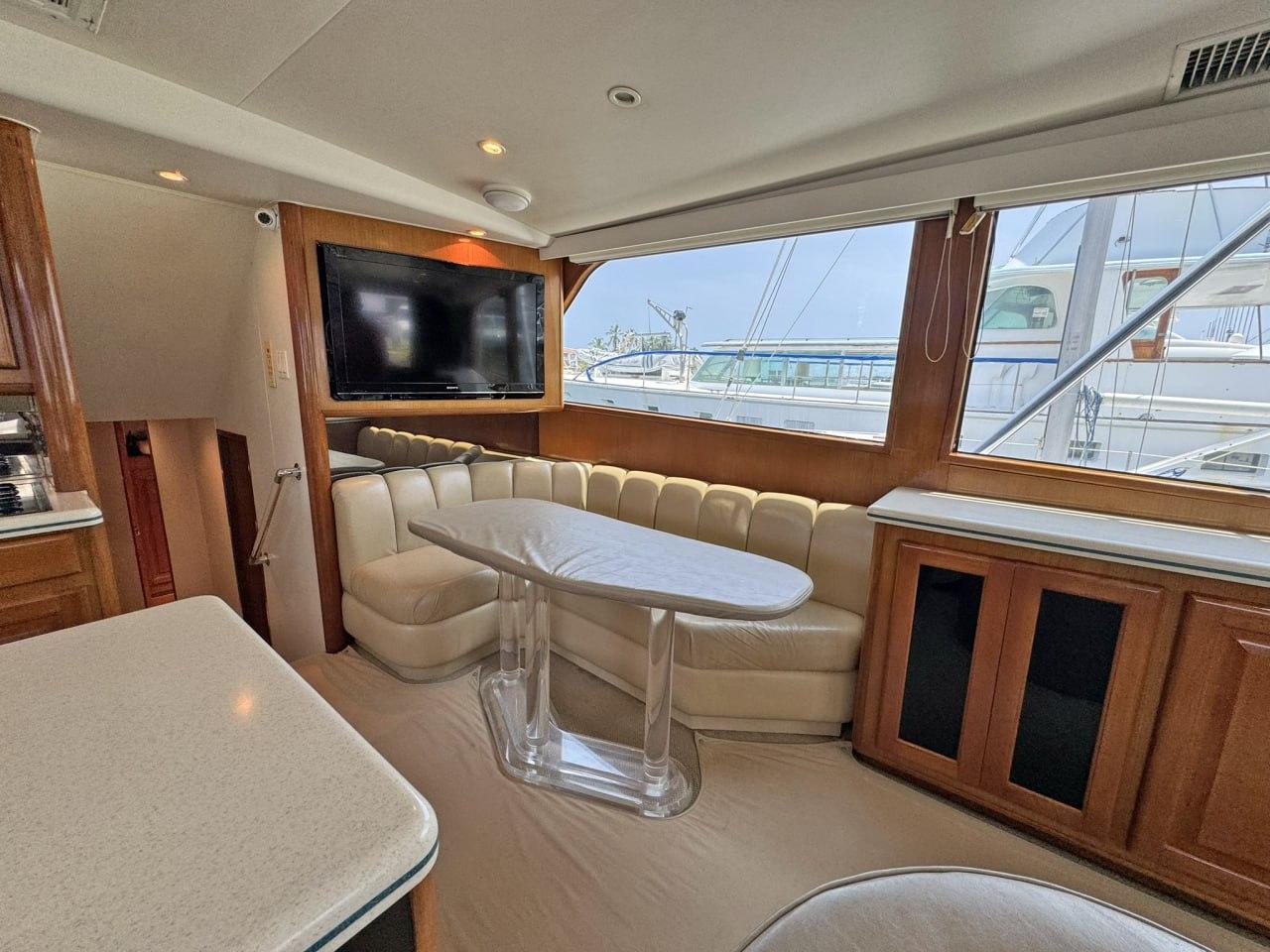 1998 Viking 58 Convertible for sale (photo 9)