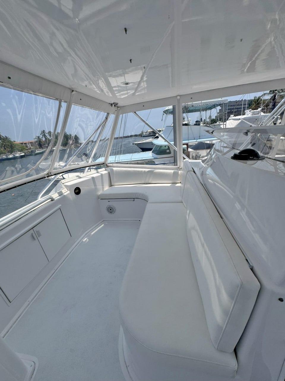 1998 Viking 58 Convertible for sale (photo 32)