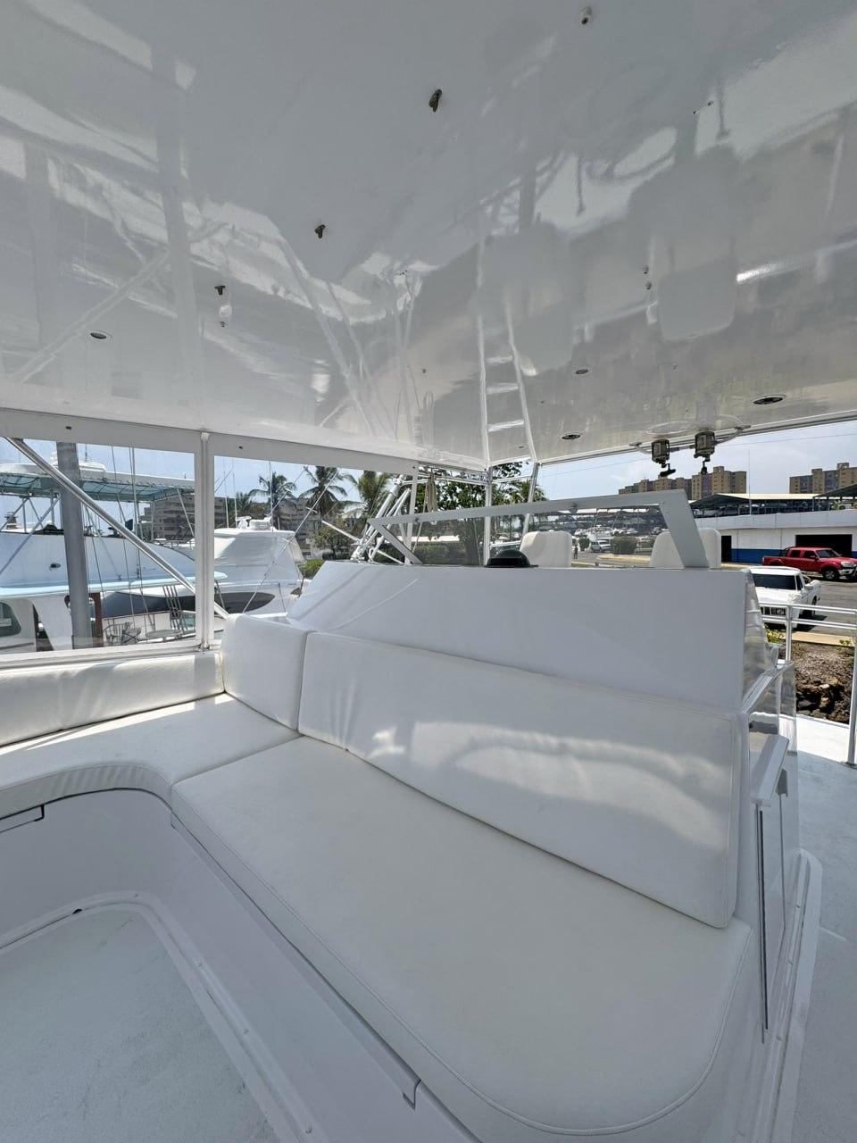 1998 Viking 58 Convertible for sale (photo 38)