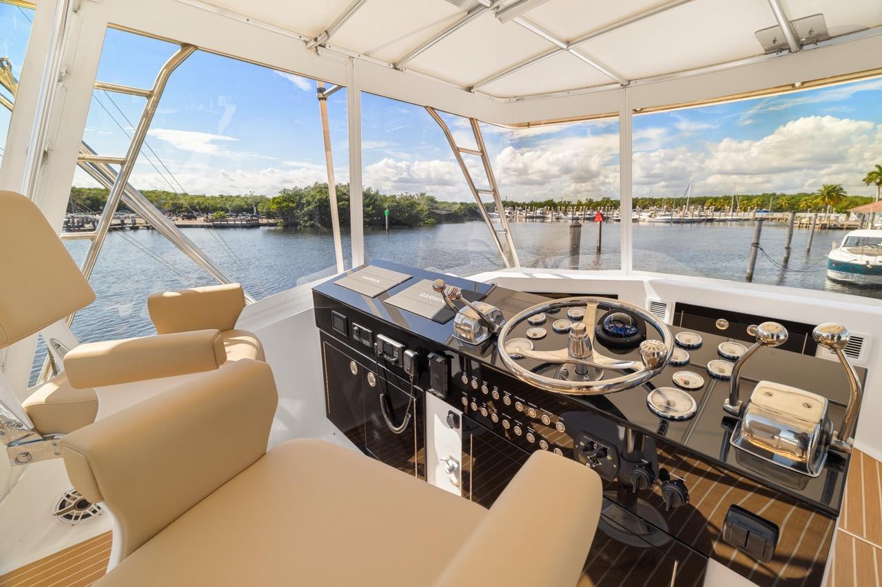 1978 Hatteras 46 Convertible na sprzedaż (photo 34)