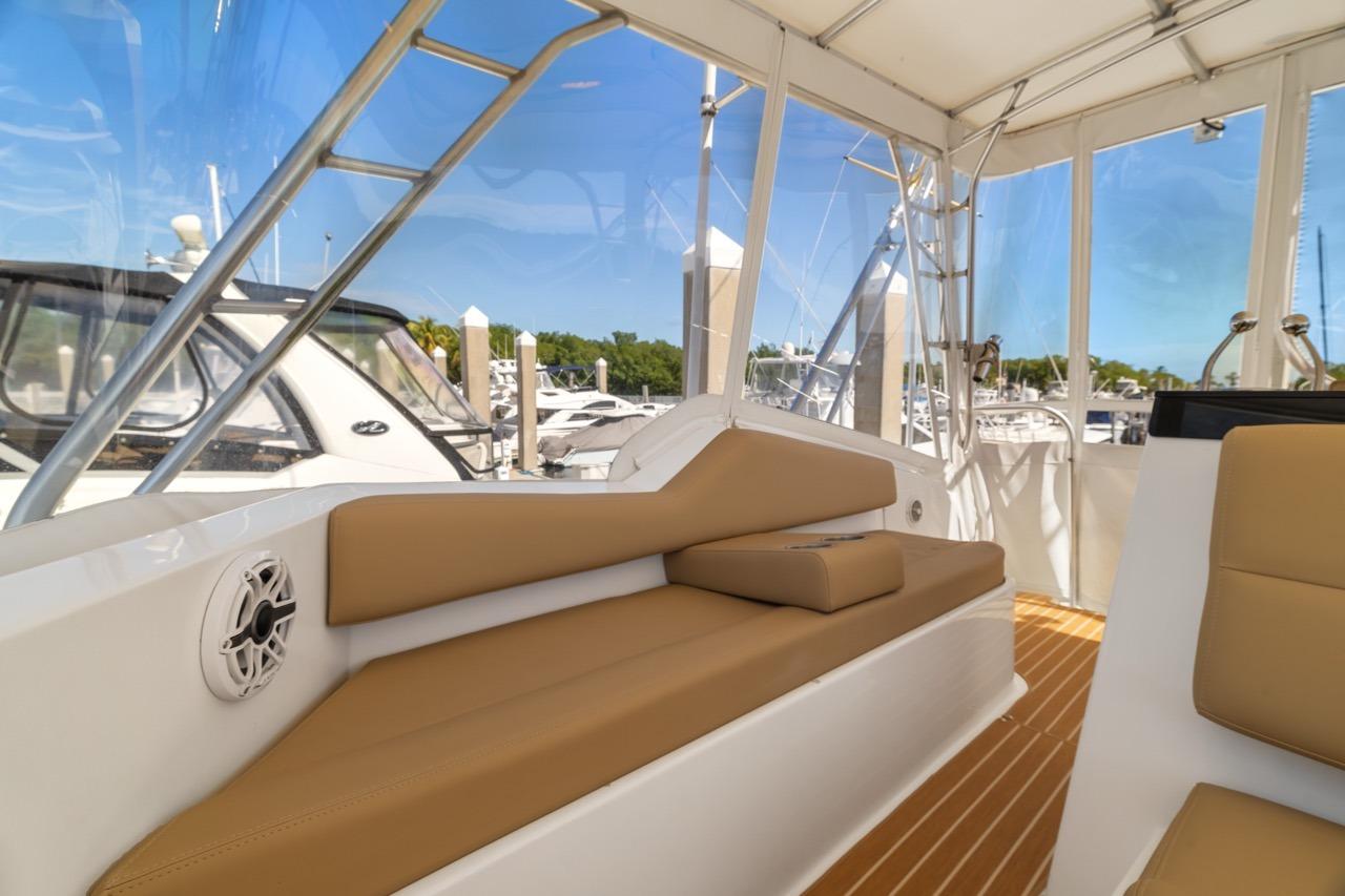 1978 Hatteras 46 Convertible na sprzedaż (photo 39)
