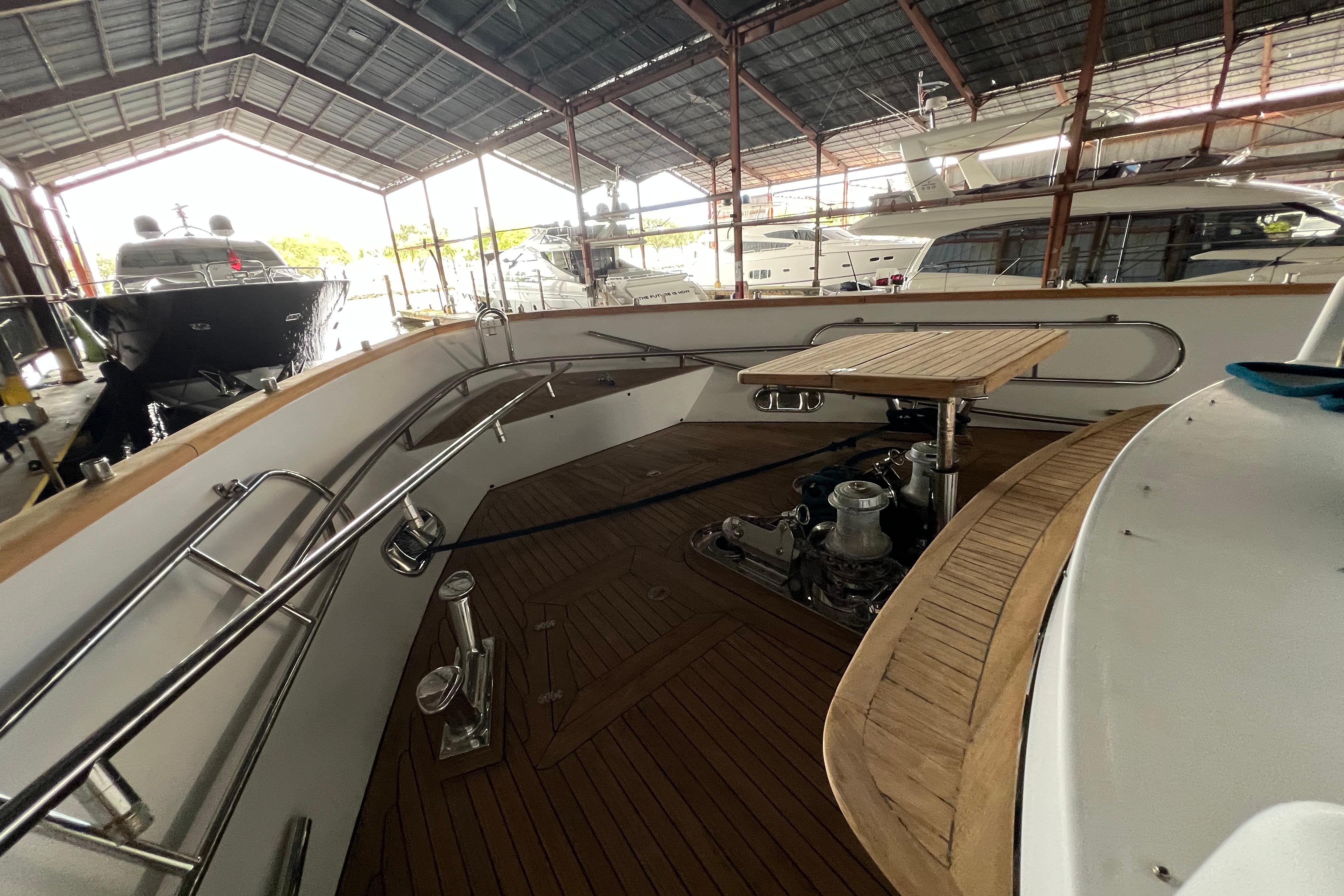 2001 Falcon 106 zu verkaufen (photo 18)