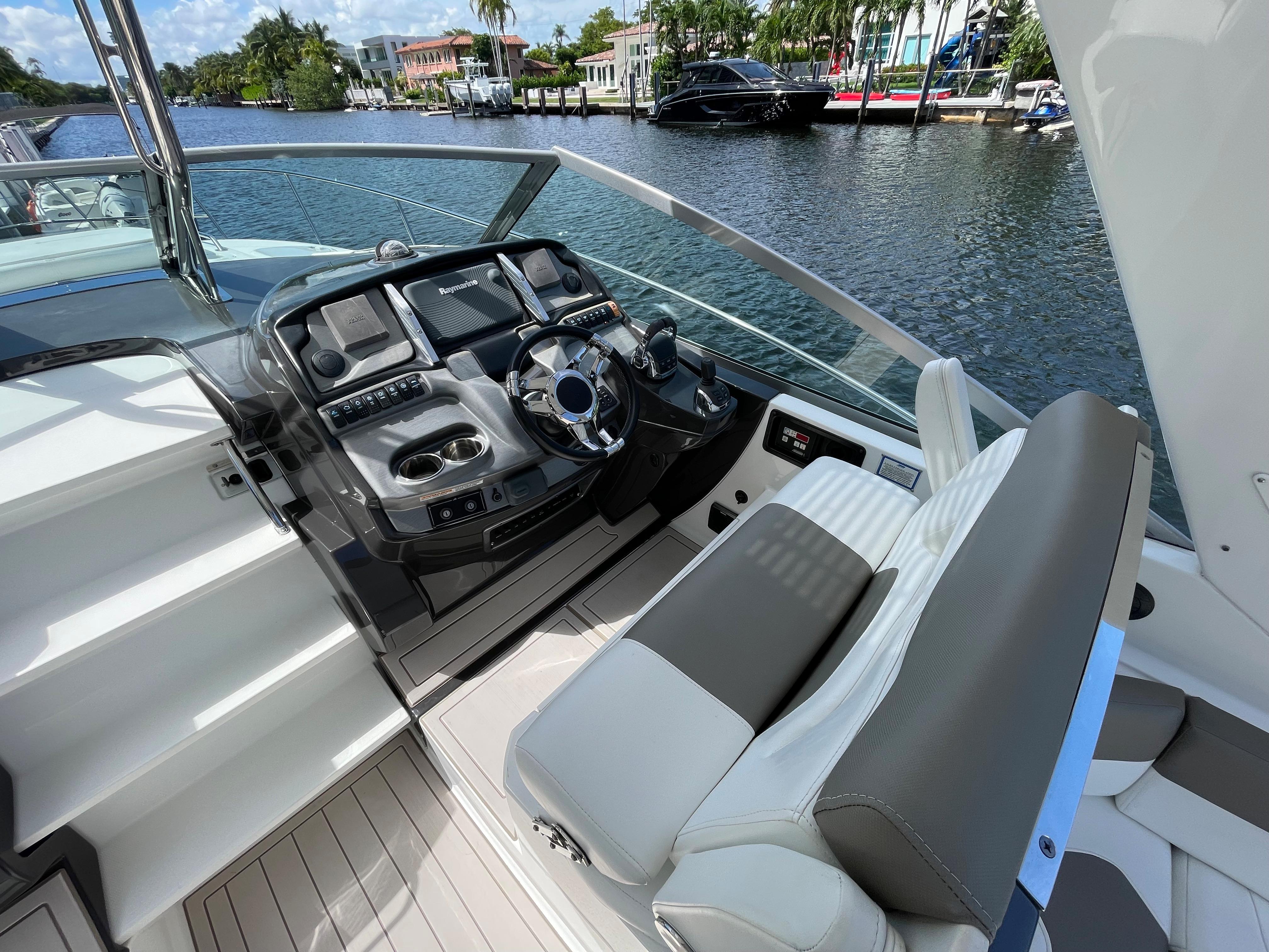 2016 Monterey 335 Sport Yacht zu verkaufen (photo 7)
