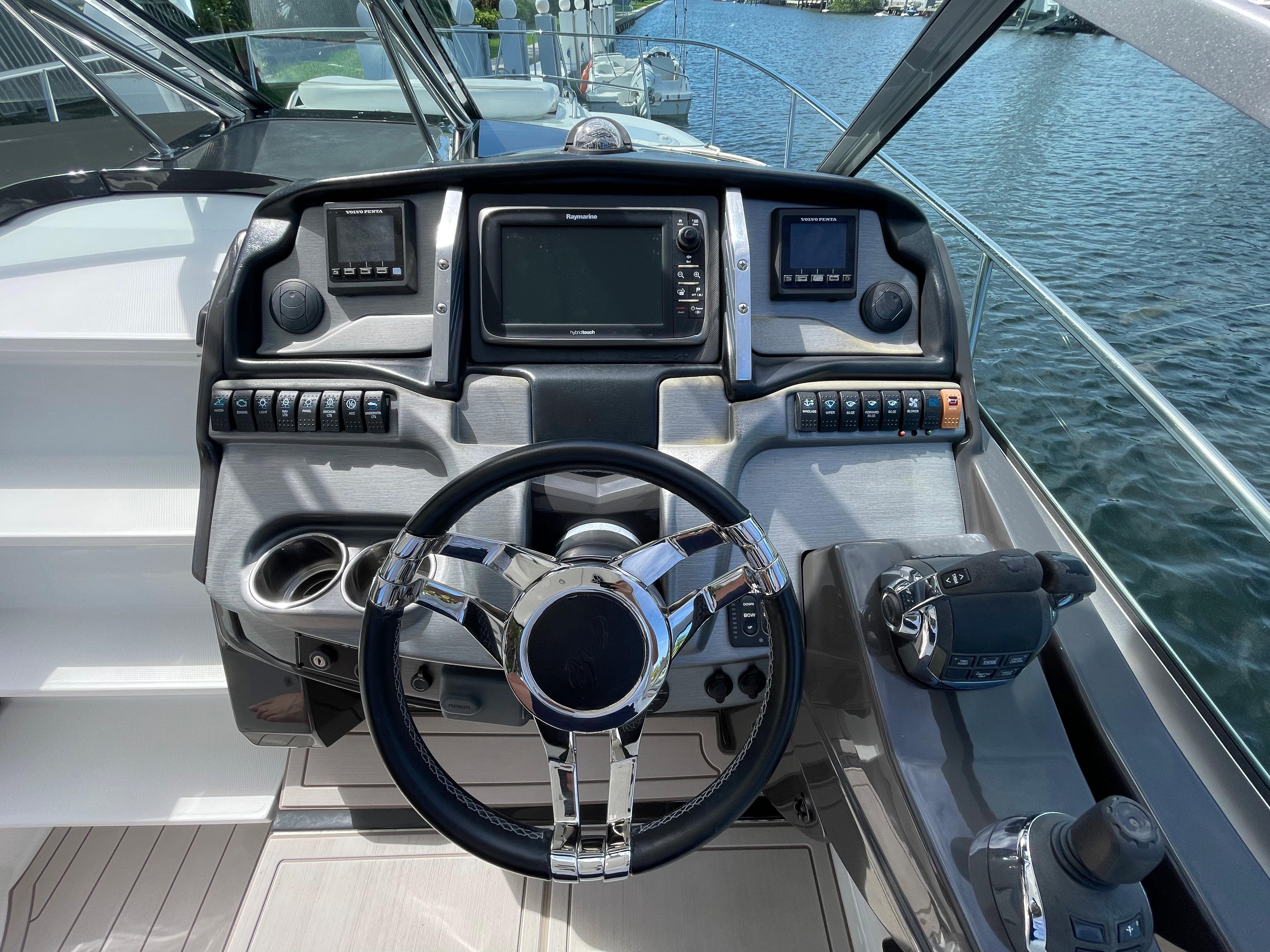 2016 Monterey 335 Sport Yacht zu verkaufen (photo 8)