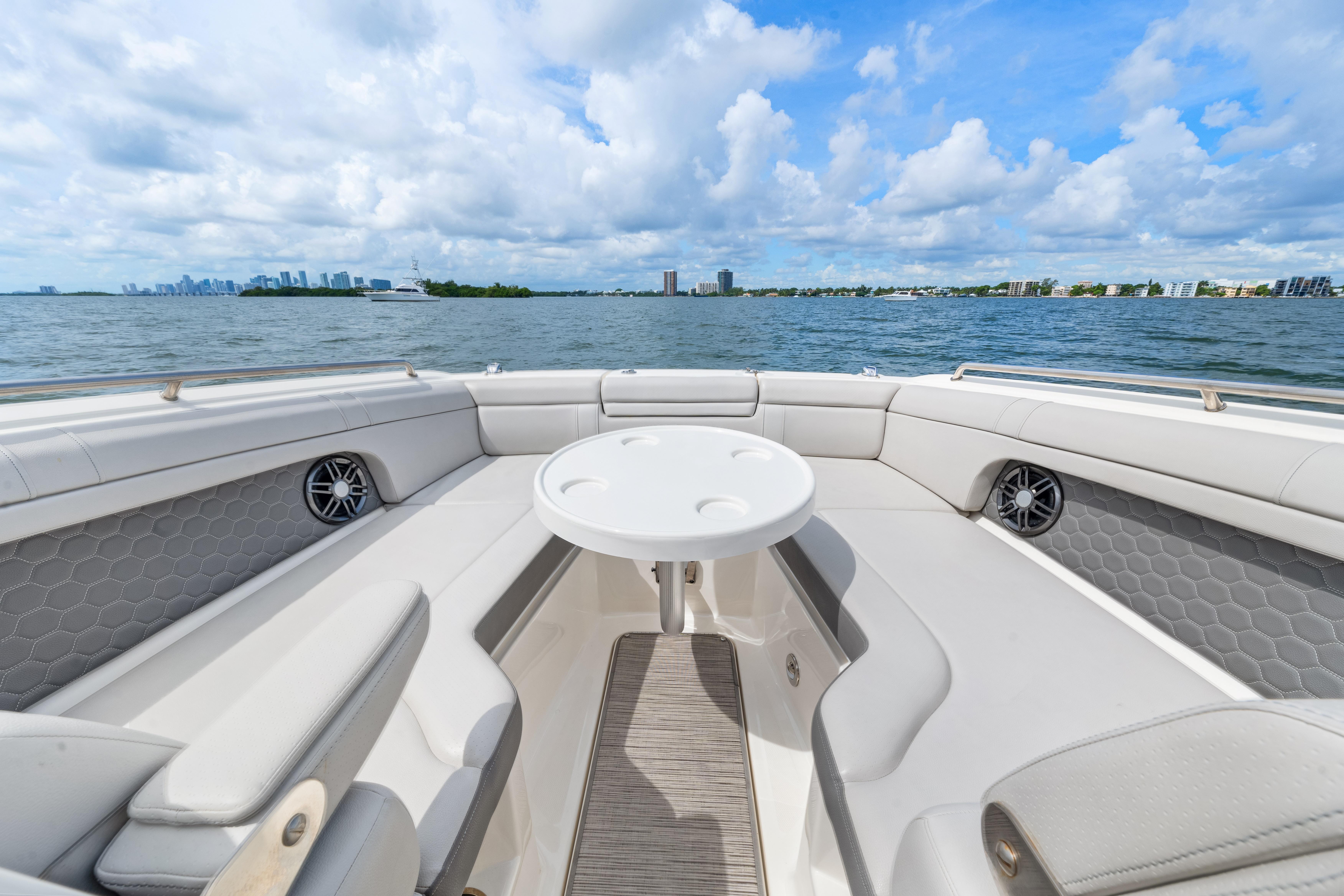2023 Sea Ray SDX 270 Outboard à venda (photo 32)