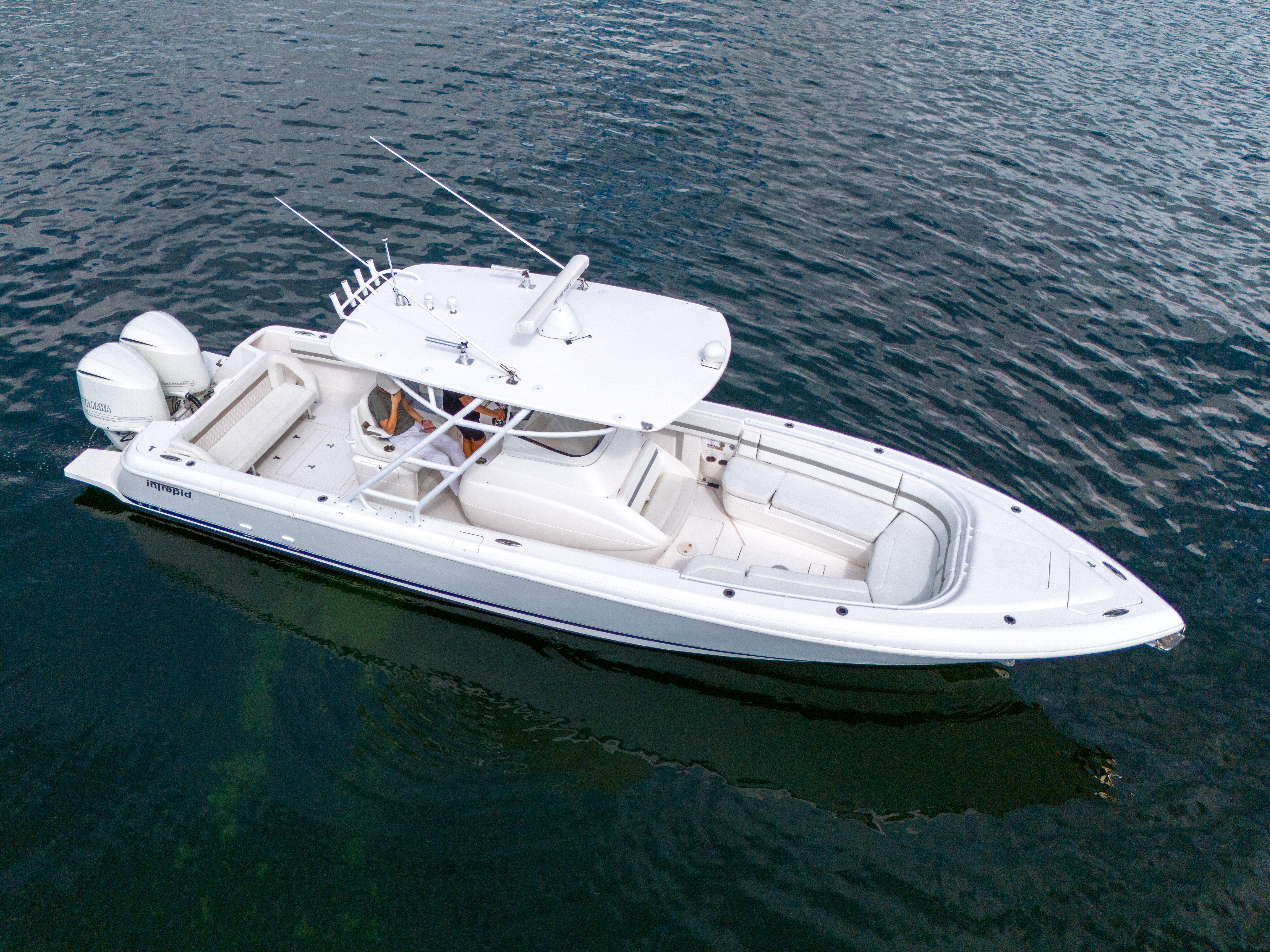 2014 Intrepid 327 Center Console zu verkaufen (photo 10)