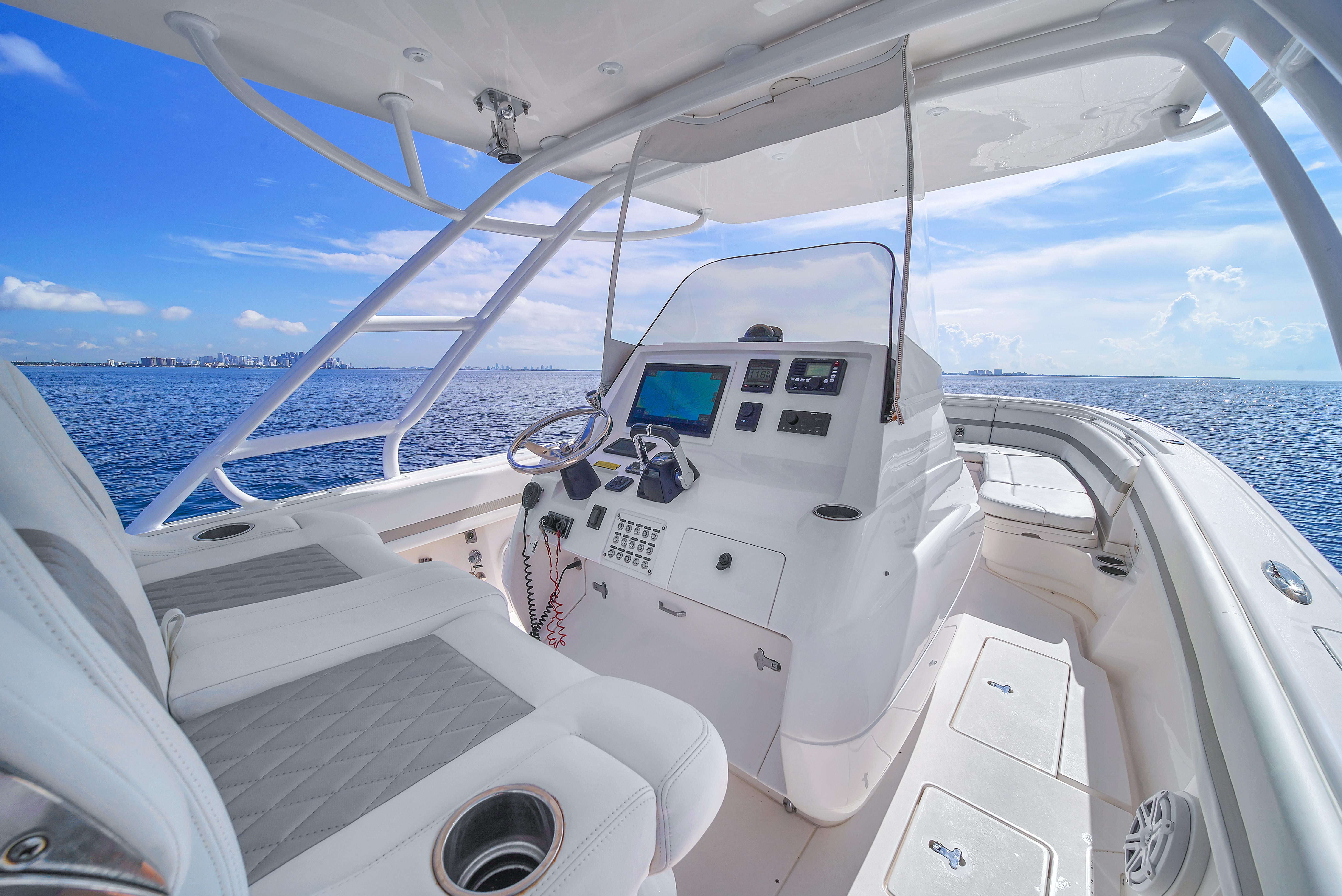 2014 Intrepid 327 Center Console zu verkaufen (photo 23)