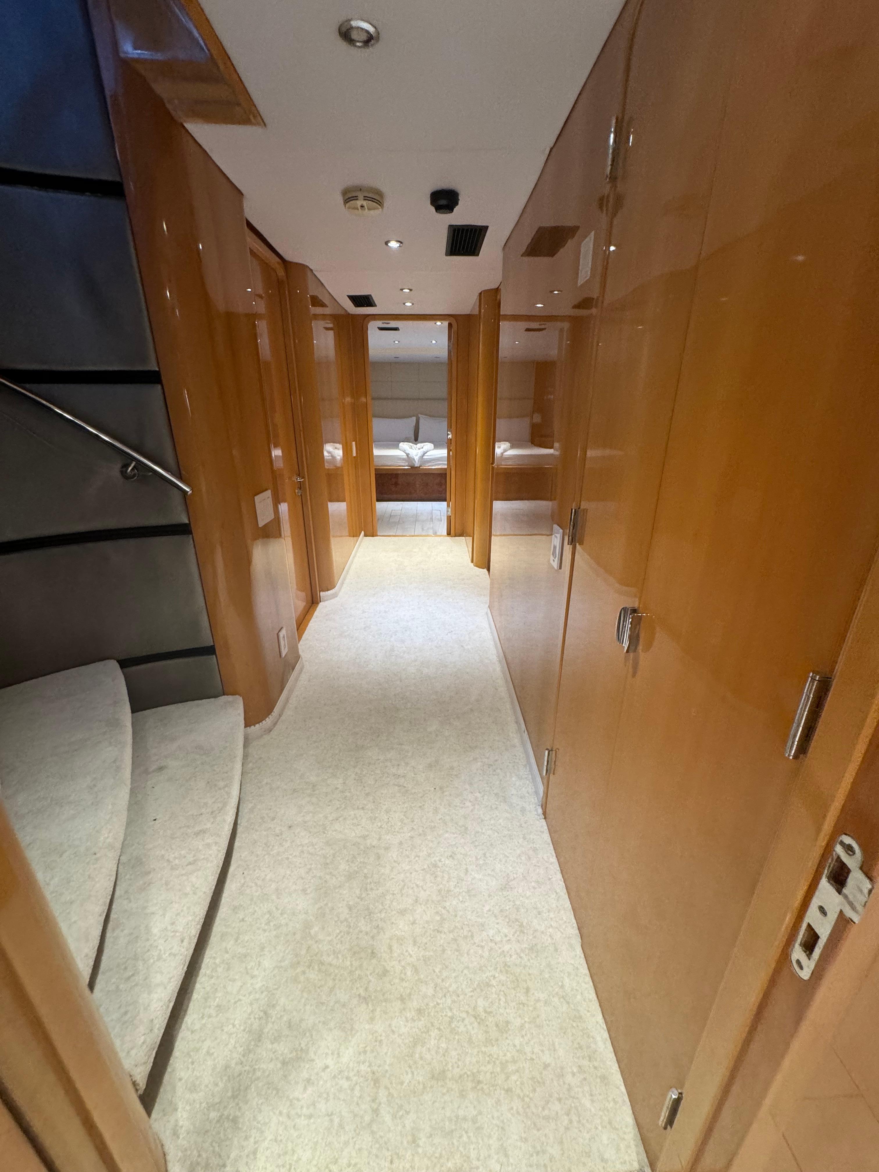 2000 Baglietto 116 te koop (photo 15)
