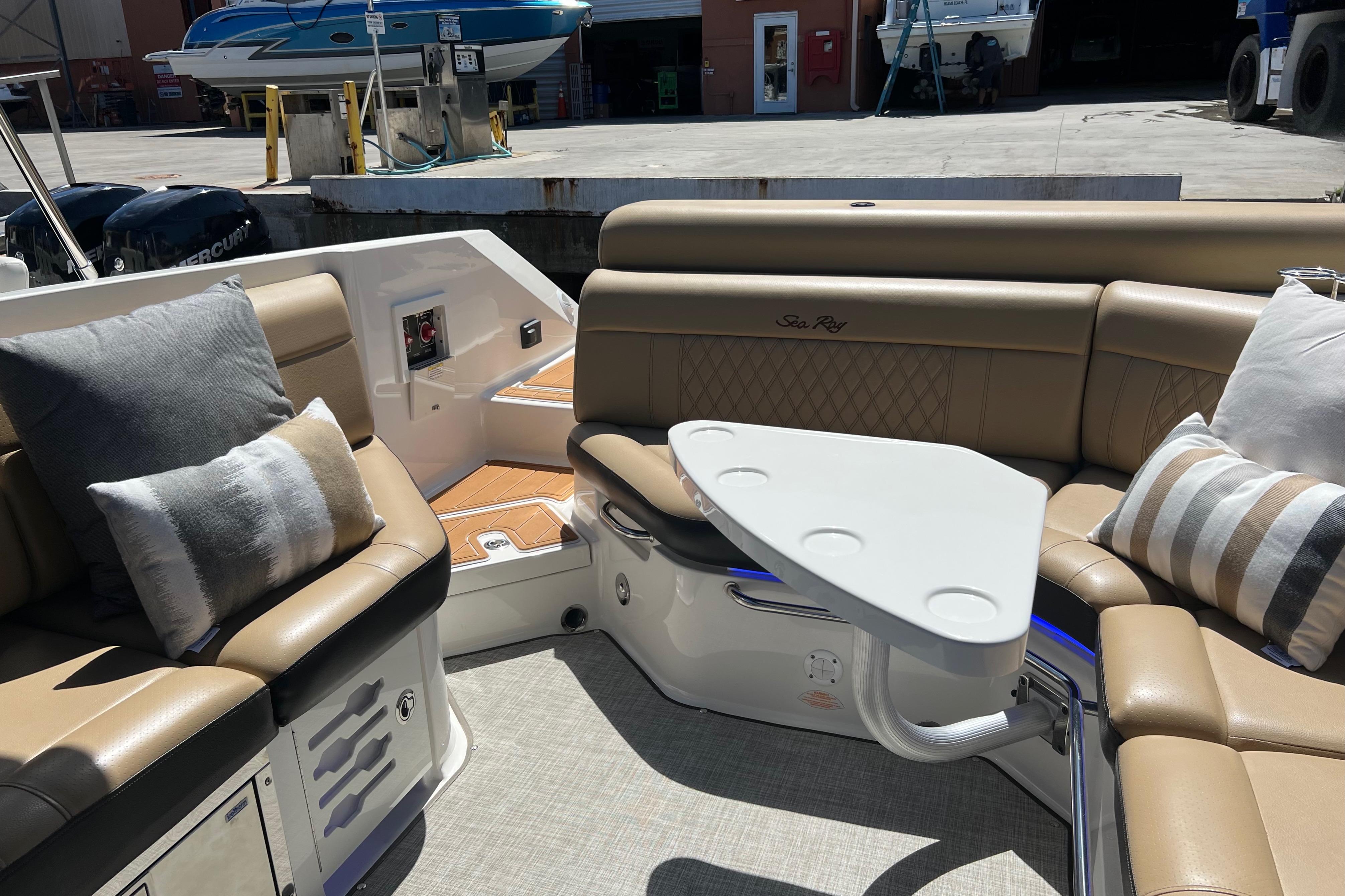 2020 Sea Ray SLX 280 zu verkaufen (photo 8)