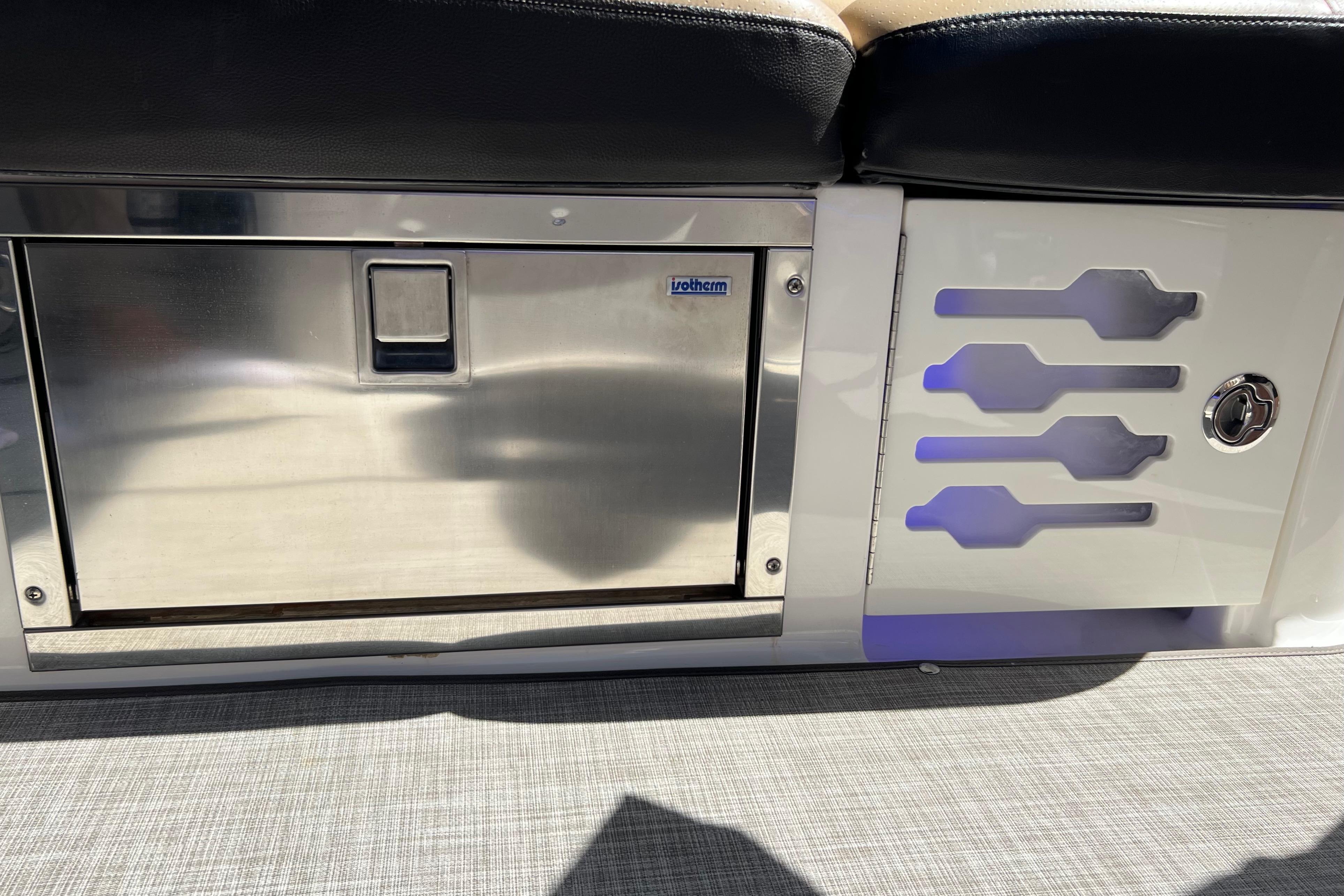 2020 Sea Ray SLX 280 zu verkaufen (photo 15)