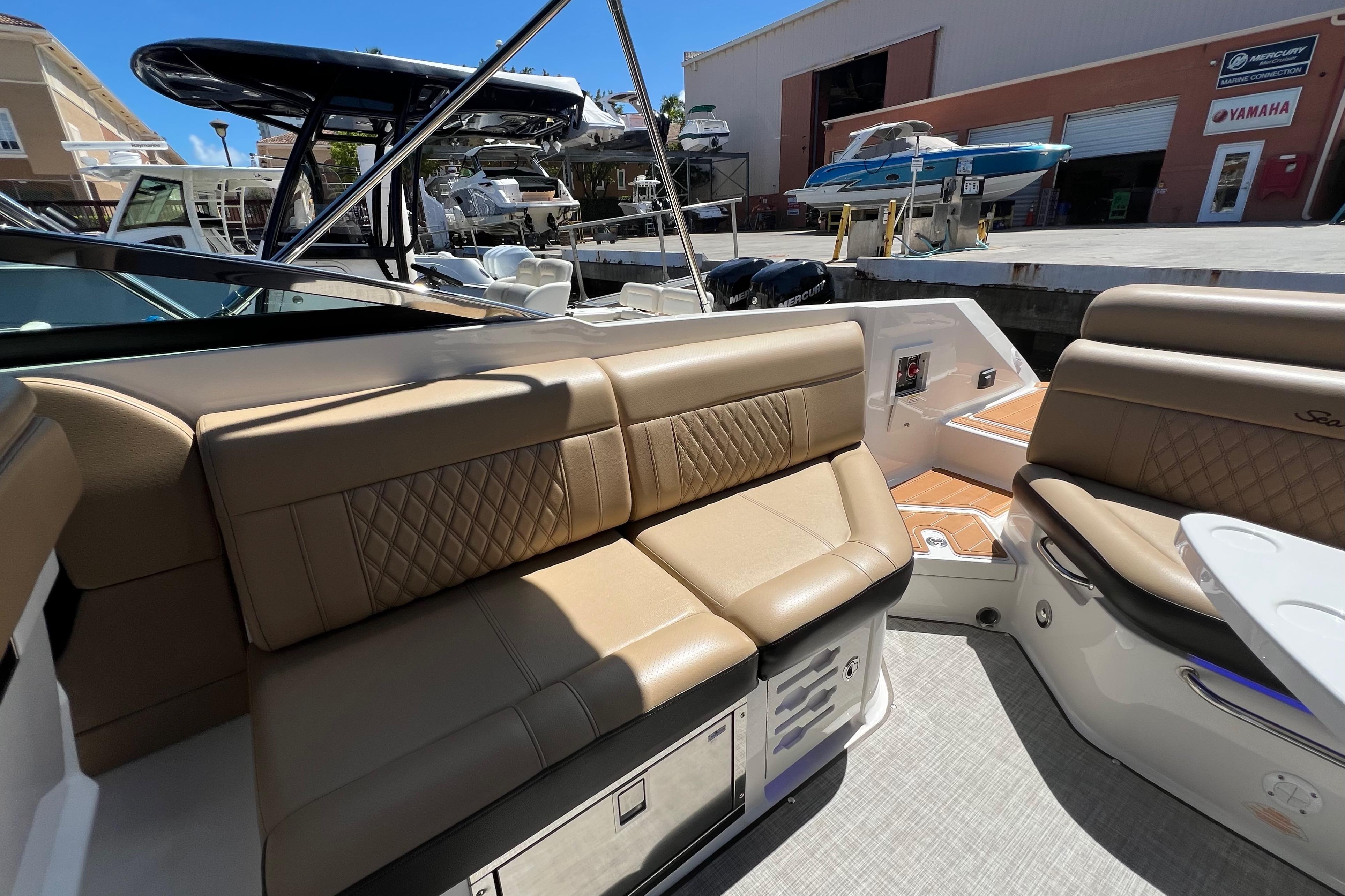 2020 Sea Ray SLX 280 zu verkaufen (photo 16)