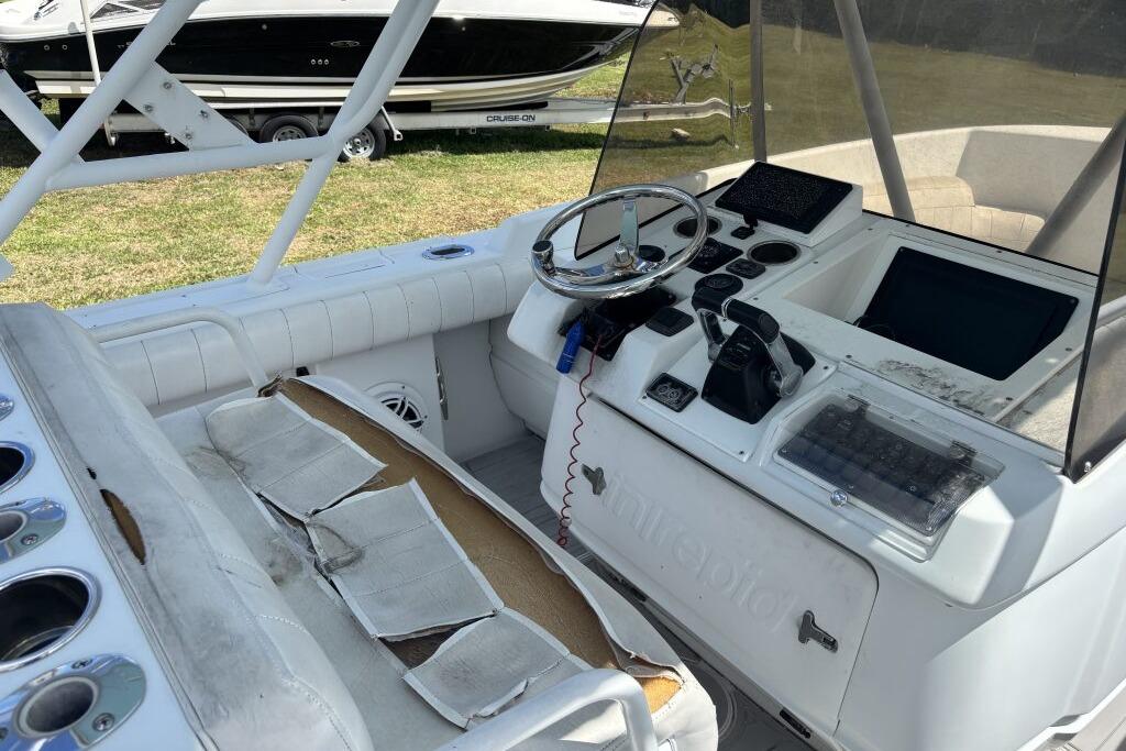 2000 Intrepid 322 Cuddy zu verkaufen (photo 14)