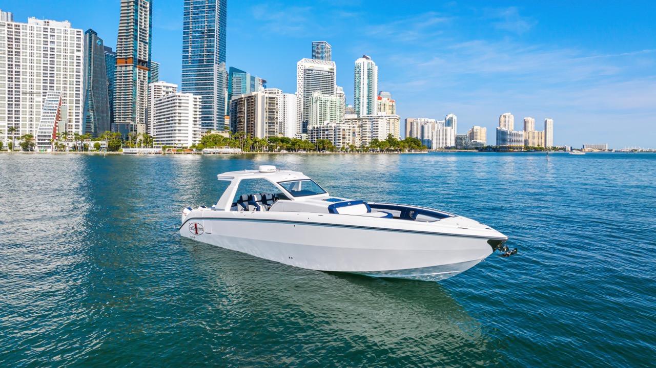 2023 Cigarette 42' Auroris en venta (photo 9)