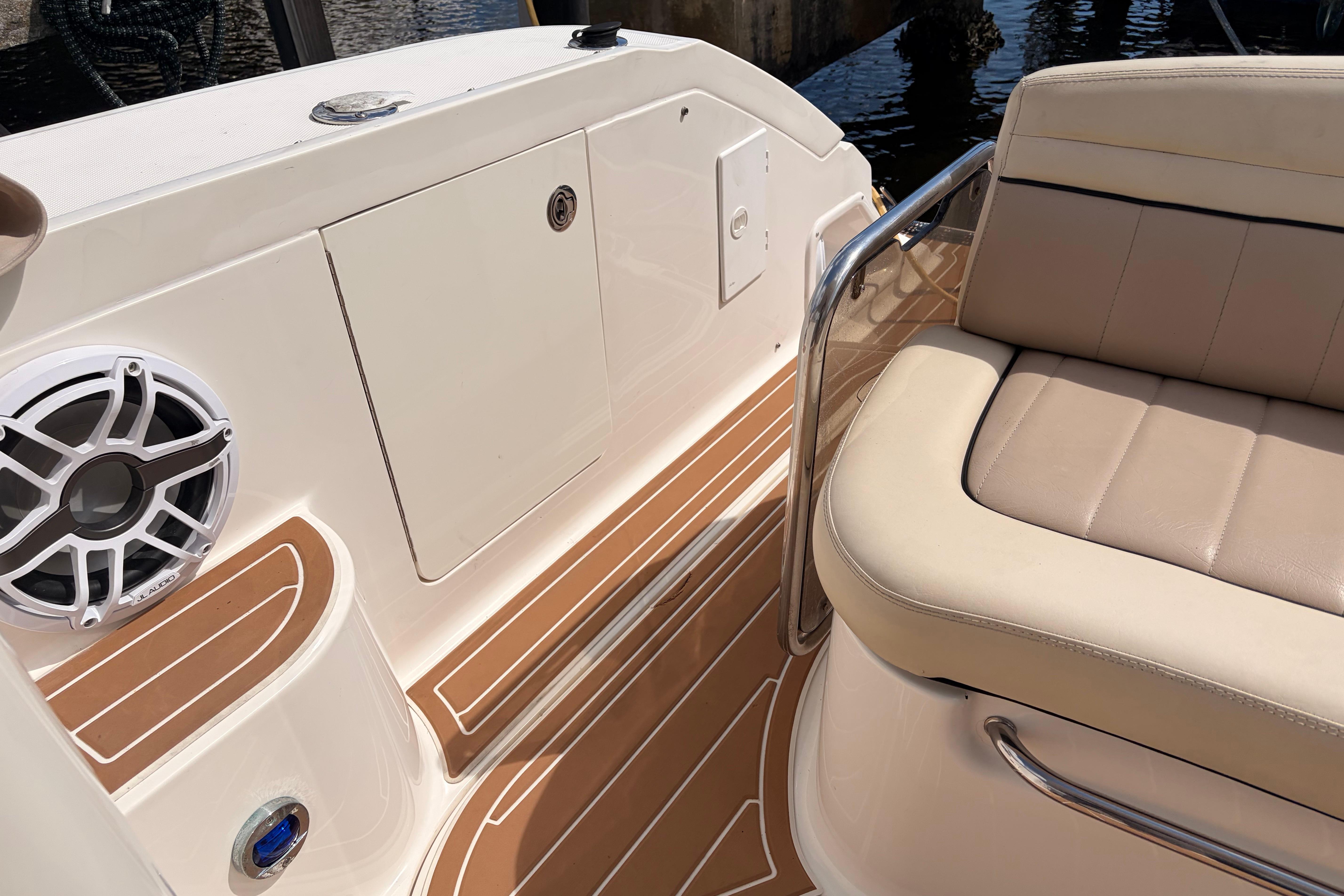 2008 Sea Ray Sundancer 350 à vendre (photo 14)