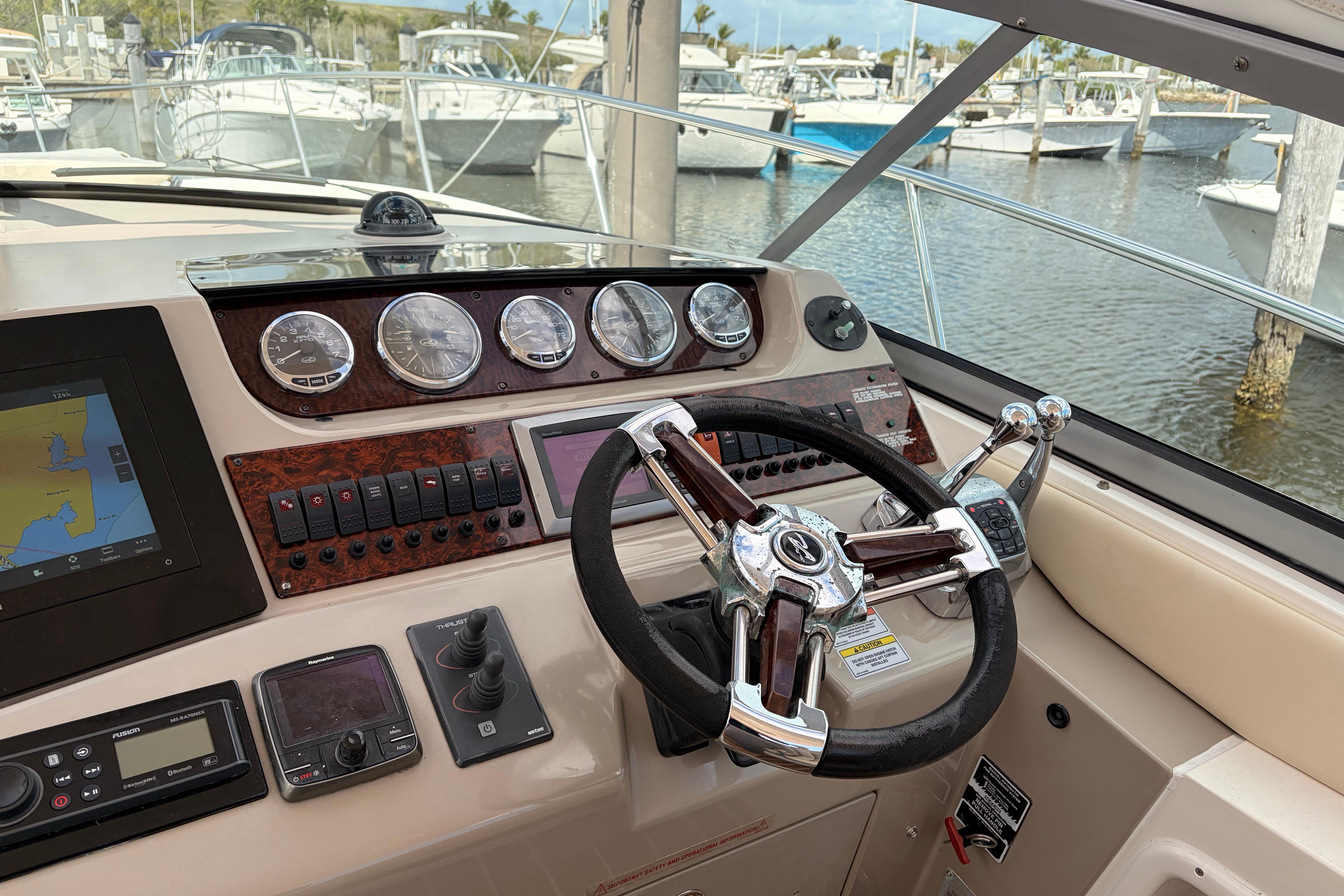2008 Sea Ray Sundancer 350 à vendre (photo 19)