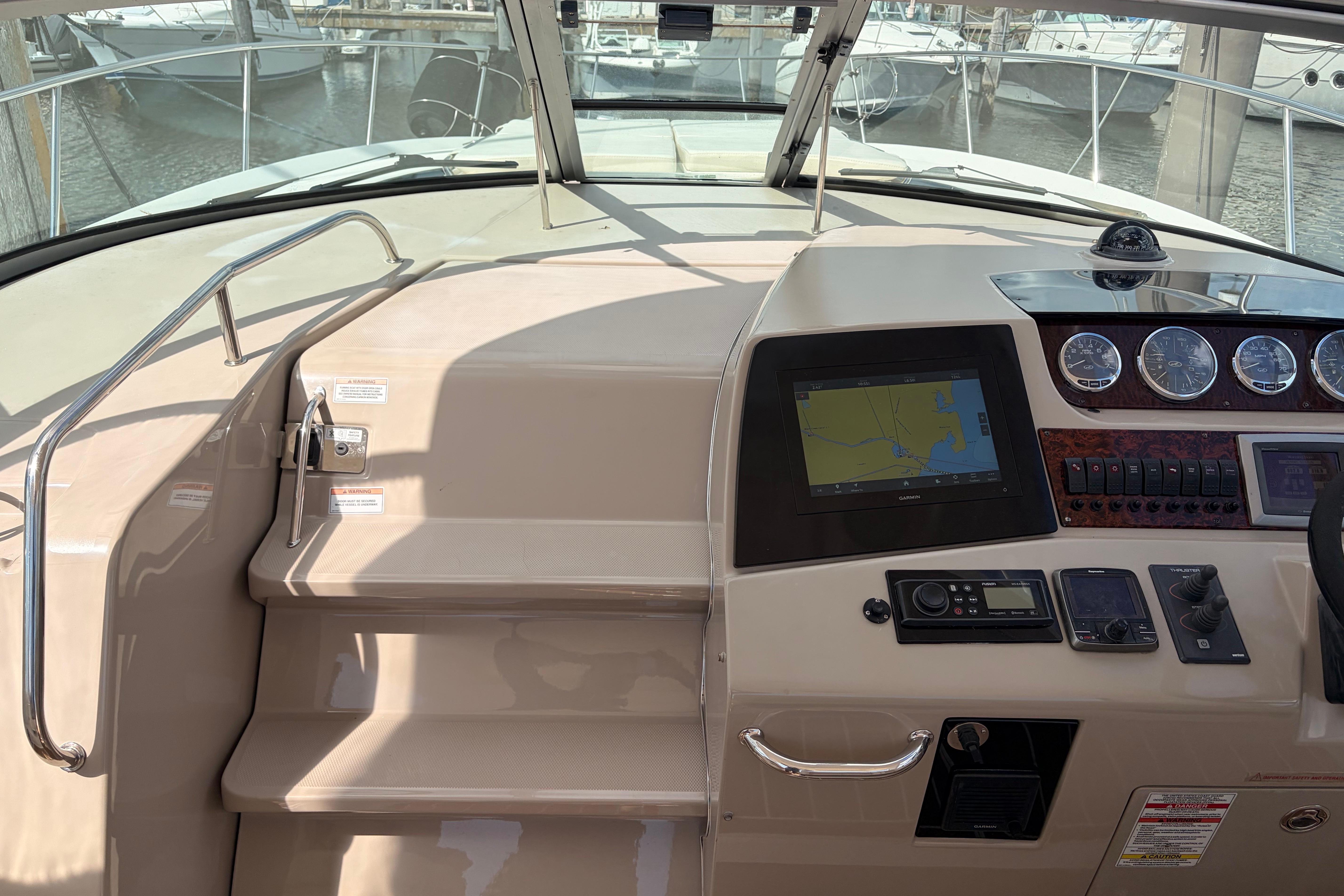 2008 Sea Ray Sundancer 350 à vendre (photo 21)