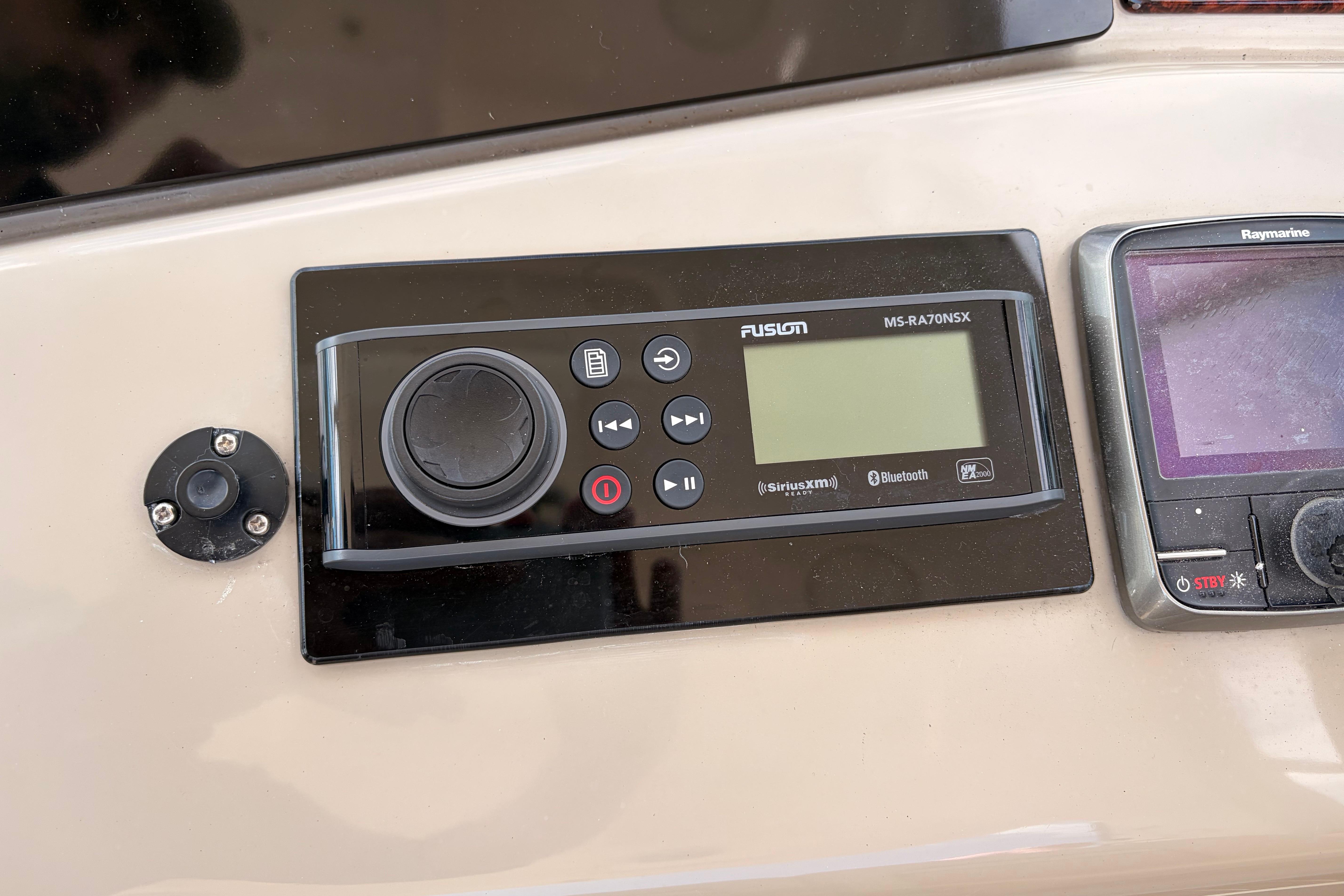 2008 Sea Ray Sundancer 350 à vendre (photo 23)