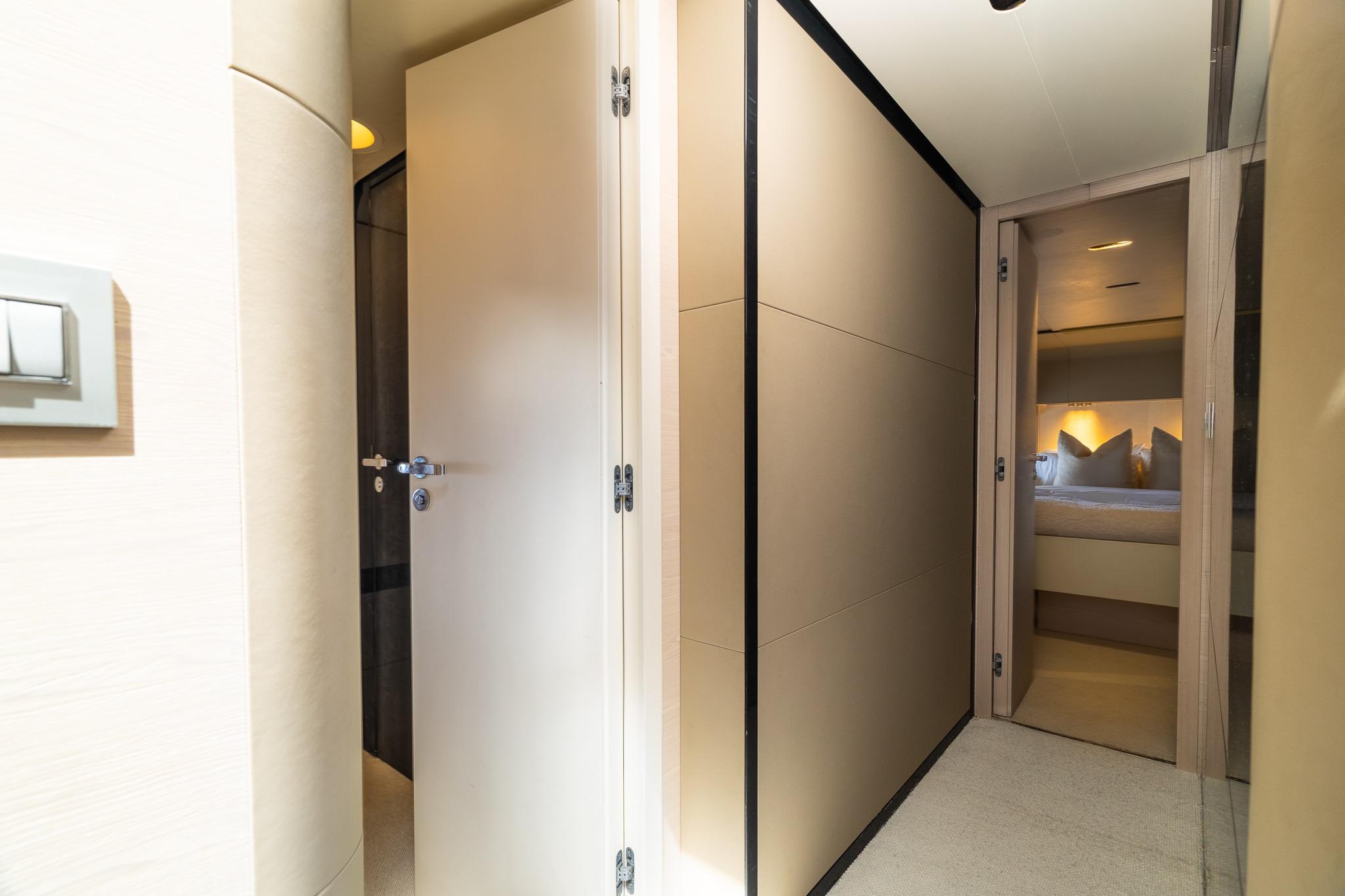 2015 Azimut 80 for sale (photo 47)
