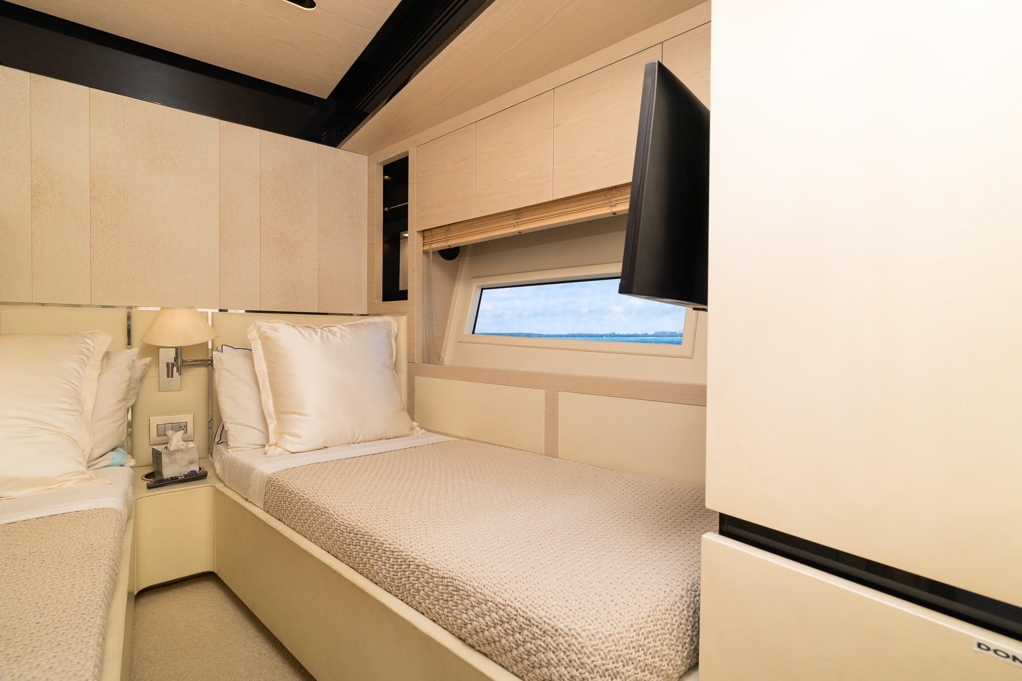 2015 Azimut 80 for sale (photo 55)