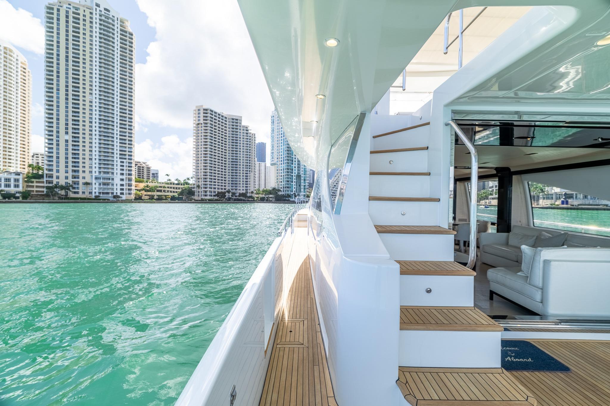 2015 Azimut 80 for sale (photo 66)