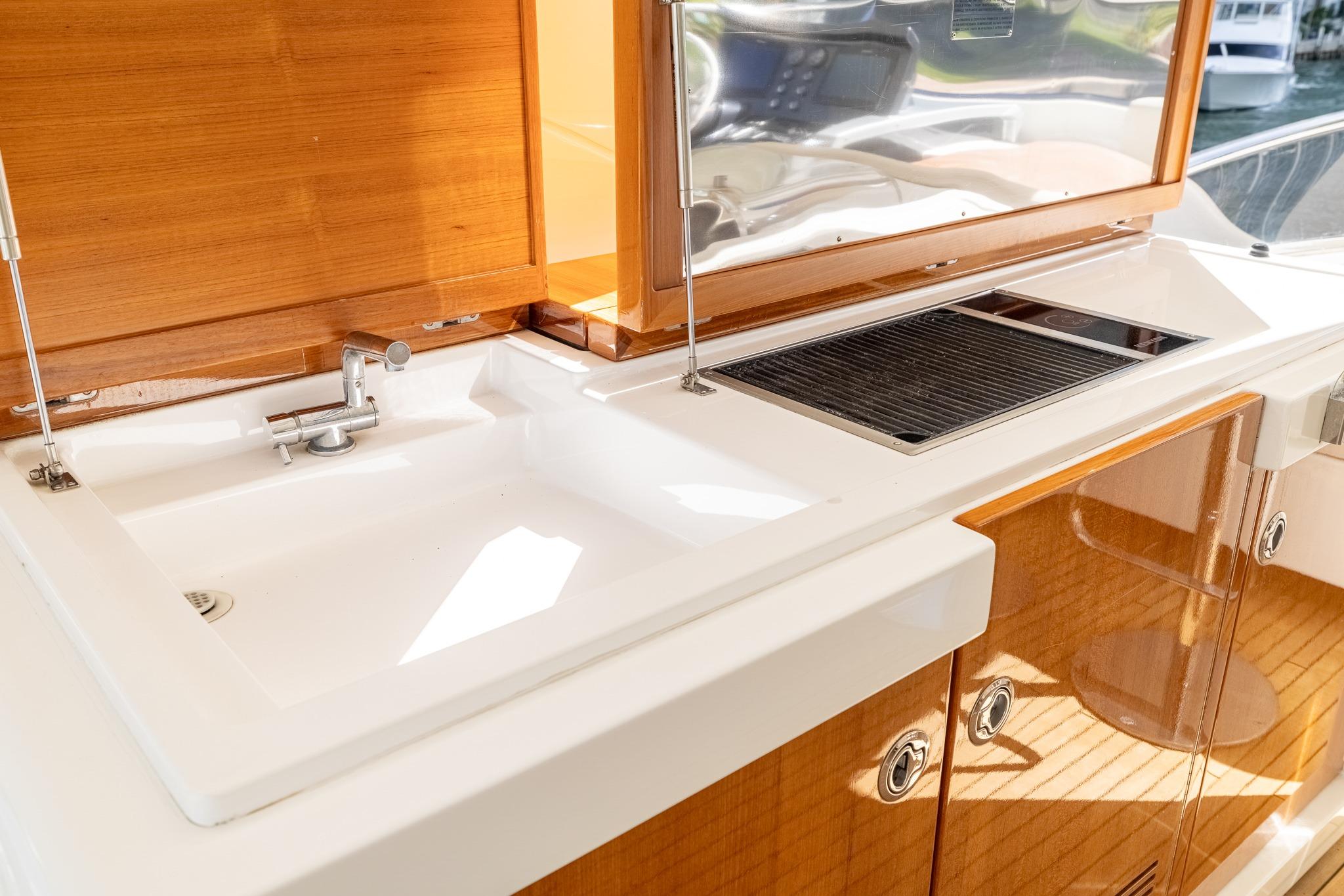 2015 Azimut 80 for sale (photo 76)