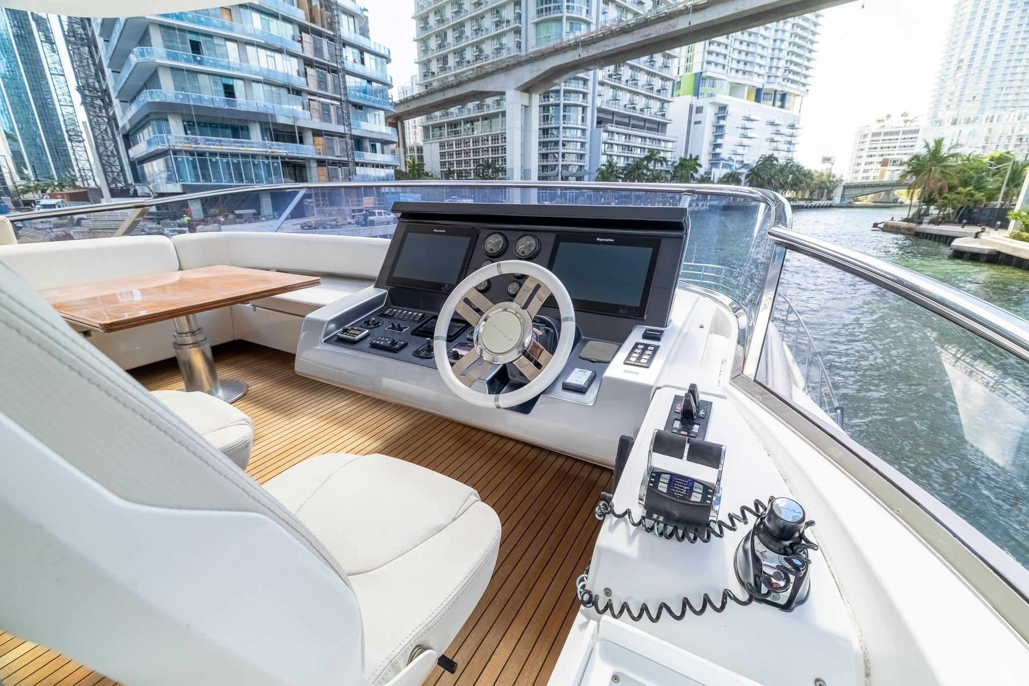 2015 Azimut 80 for sale (photo 81)