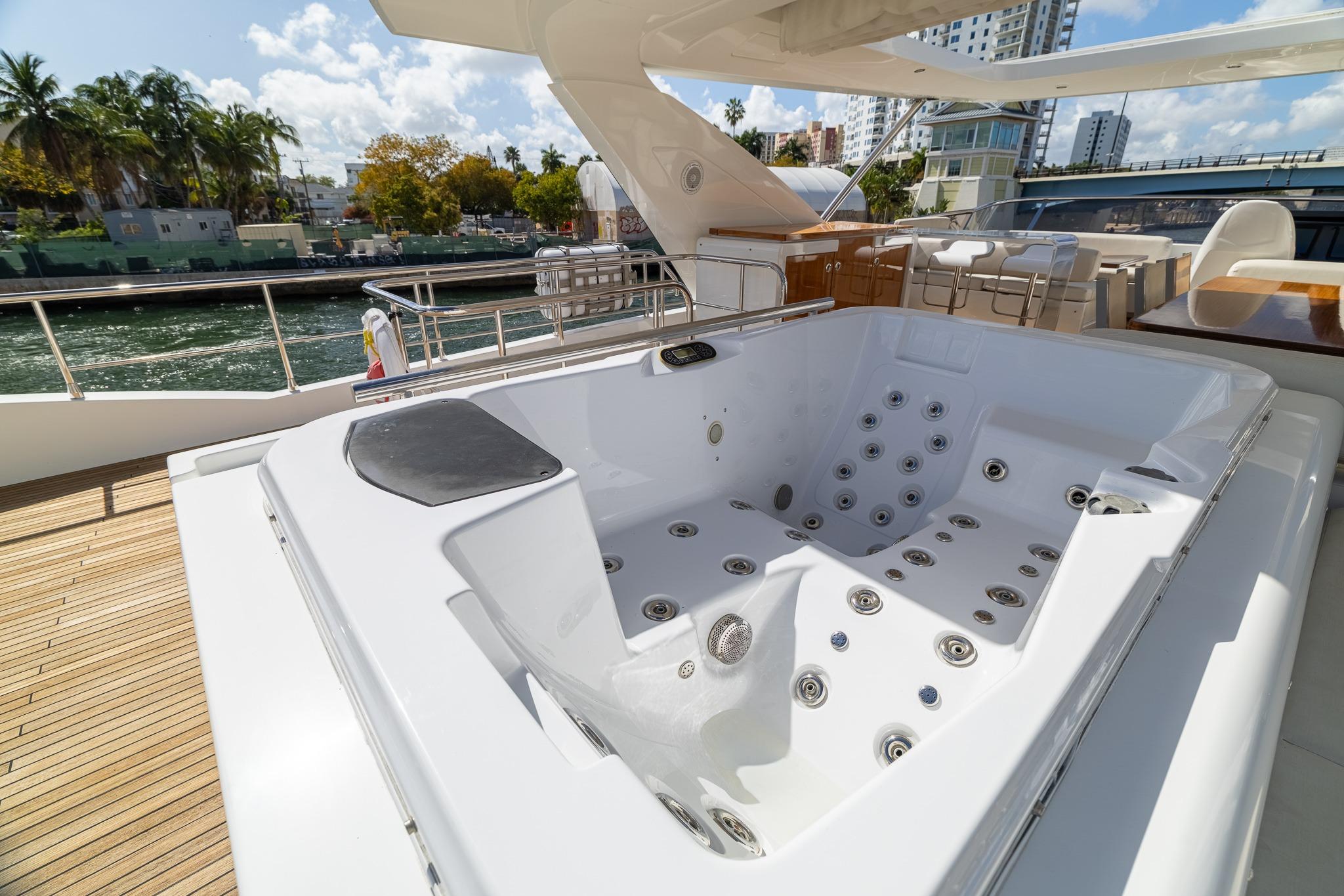 2015 Azimut 80 for sale (photo 86)
