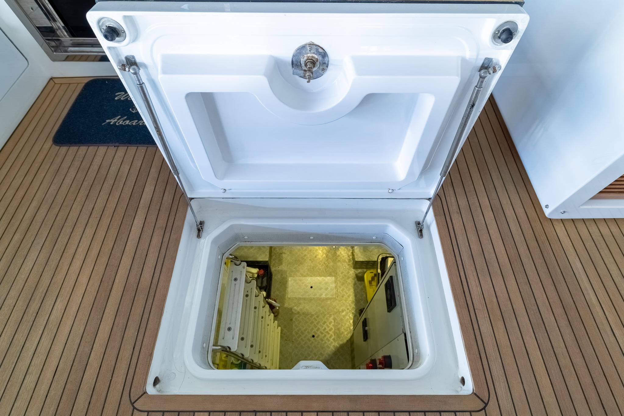 2015 Azimut 80 for sale (photo 92)