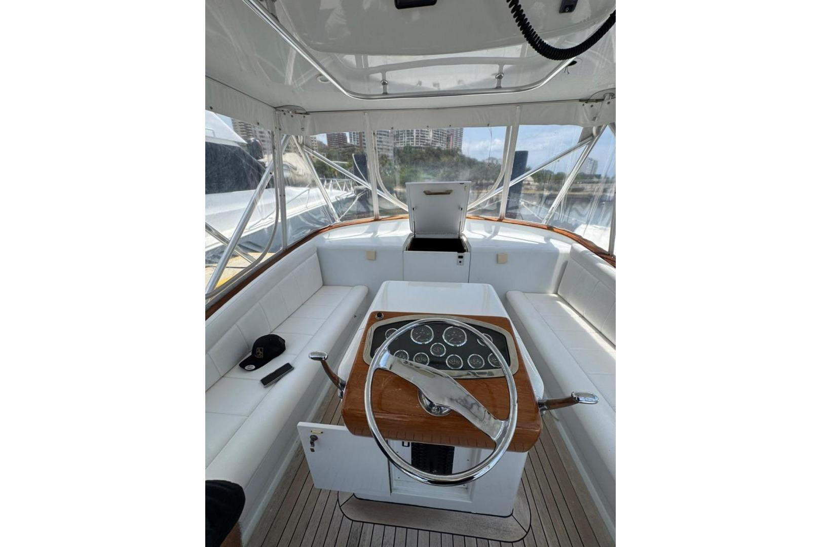 2001 Predator 35 Express zu verkaufen (photo 9)
