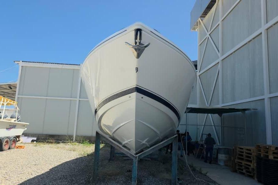 2012 Intrepid 400 Cuddy en venta (photo 4)