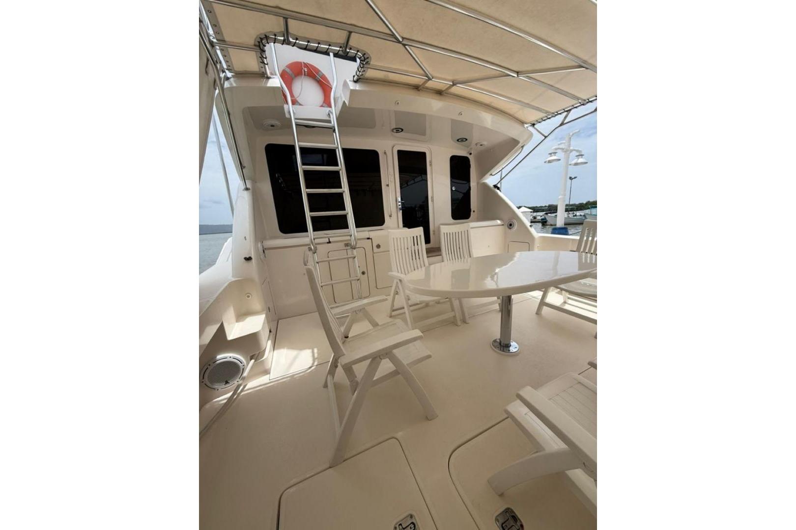 2005 Bertram 630 Convertible zu verkaufen (photo 5)