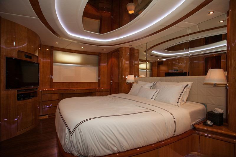 1998 Azimut 85 Ultimate à vendre (photo 9)