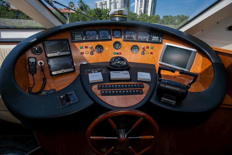 1998 Azimut 85 Ultimate à vendre (photo 25)