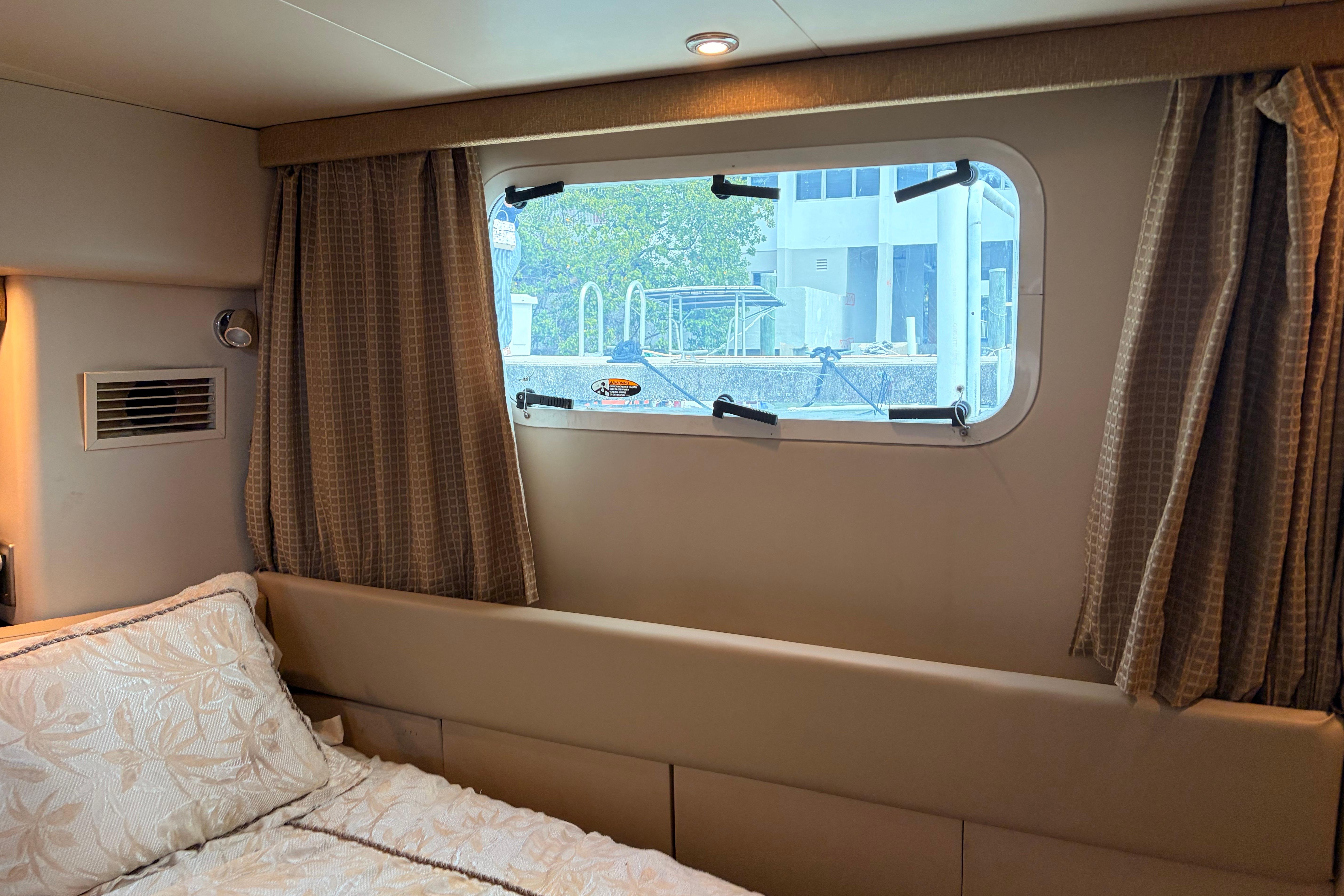 2005 Meridian 368 Motoryacht in vendita (photo 22)