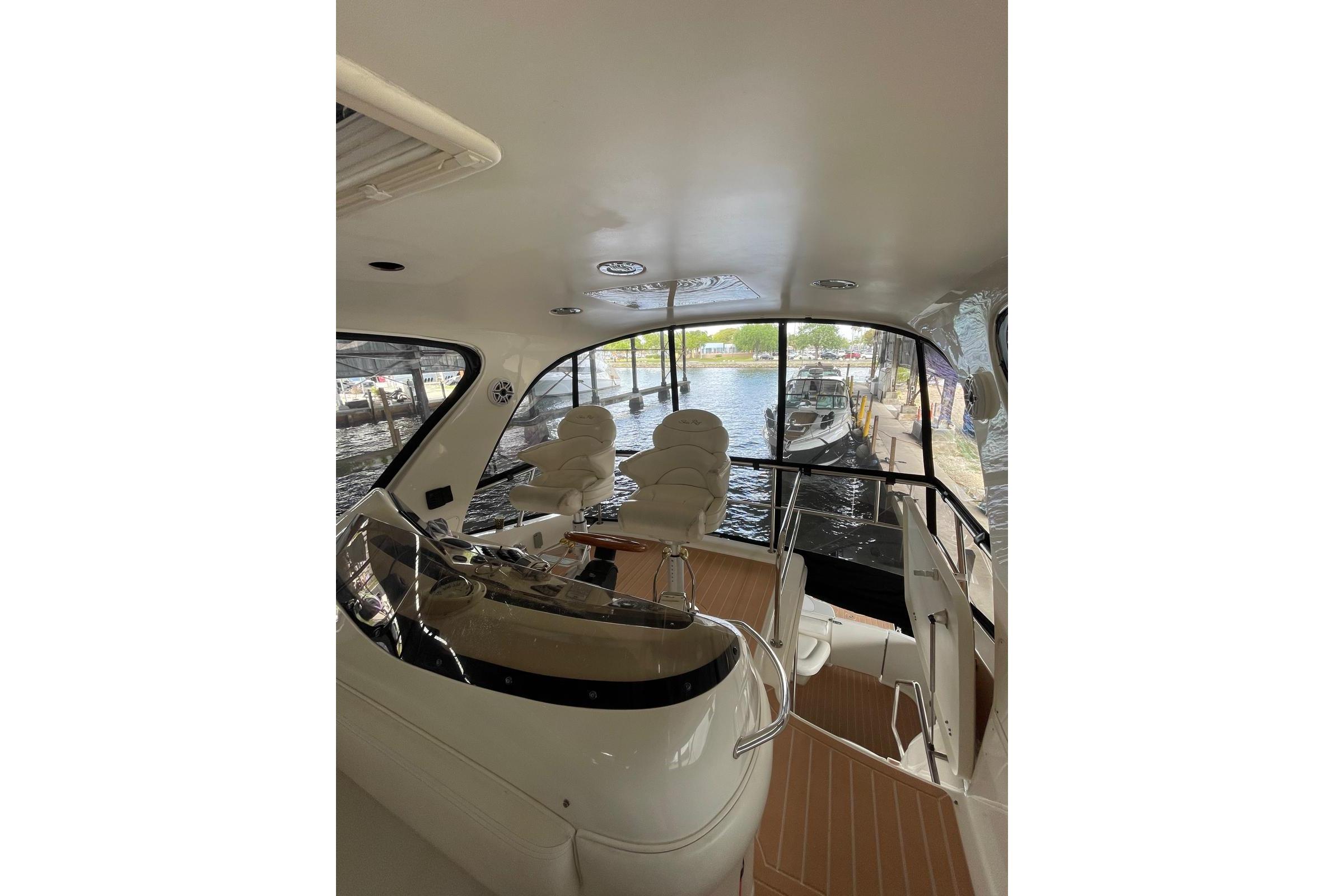 2004 Sea Ray 480 Sedan Bridge zu verkaufen (photo 23)